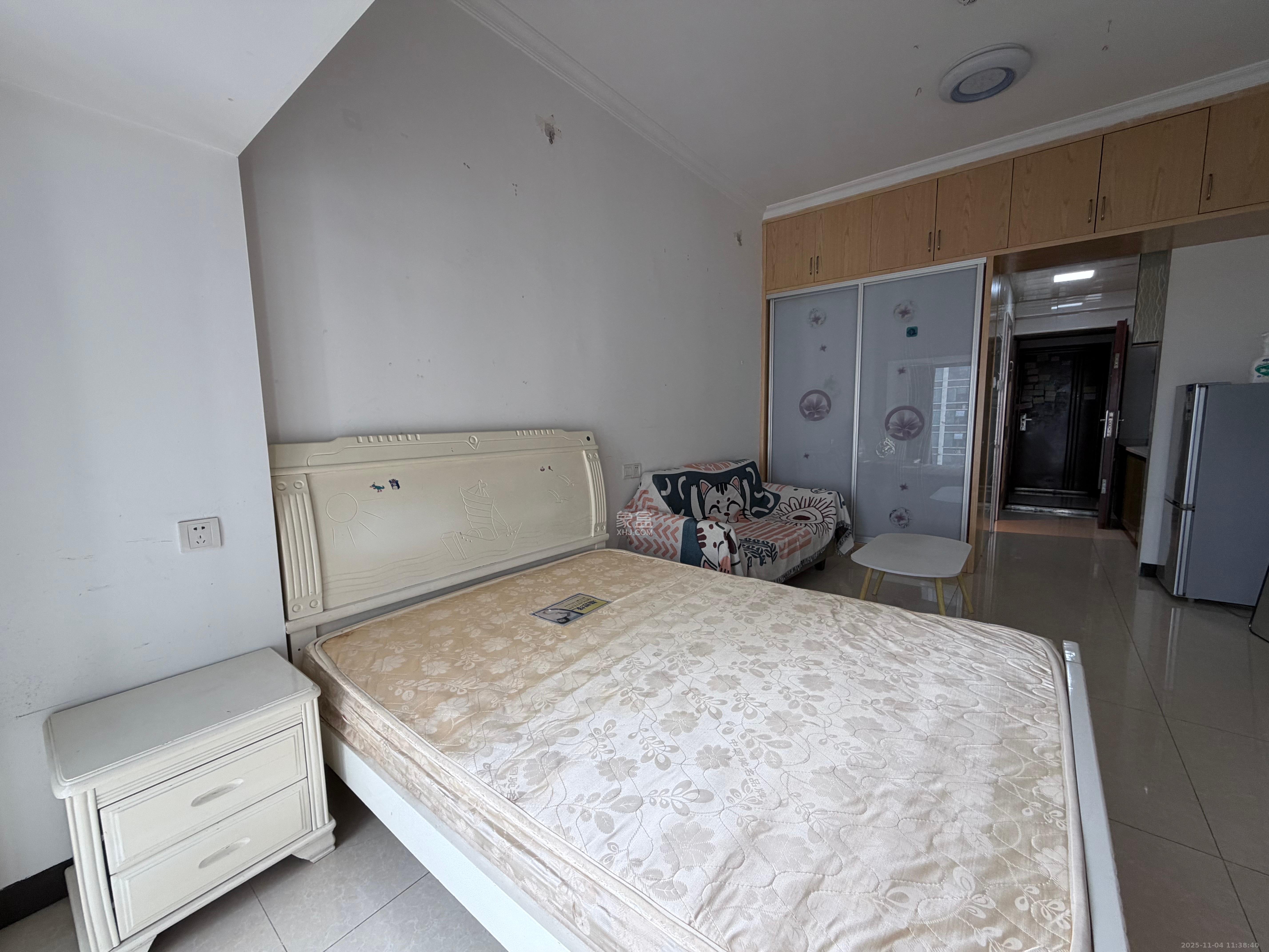 达美D6区 1室1厅1卫 1400.0元/月 达美D6区 1室1厅1卫 1400.0元/月室内图