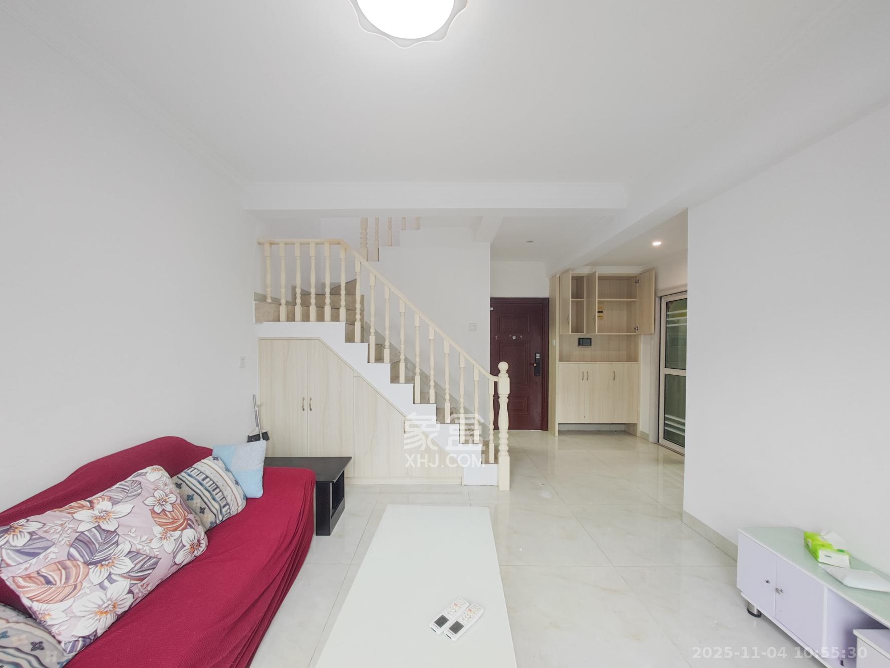 地泰御和苑 3室2厅2卫 85.0万 地泰御和苑 3室2厅2卫 85.0万客厅