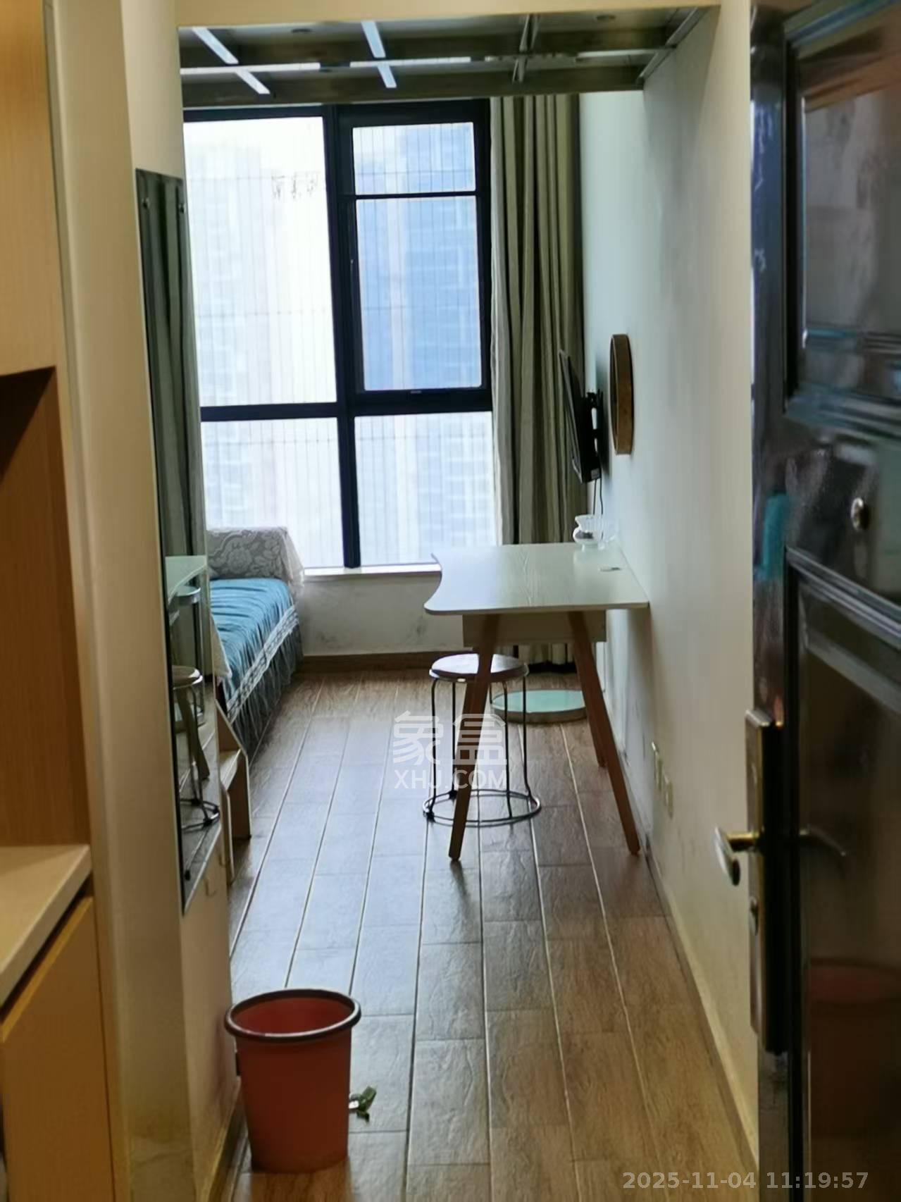 叠彩兰亭  1室1厅1卫    1100.0元/月室内图