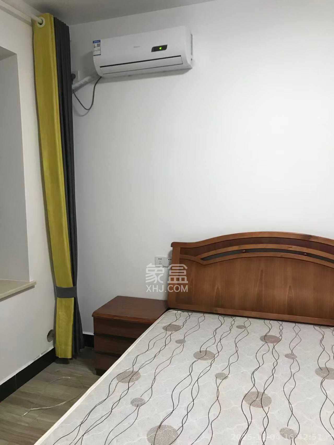 怡海星城  2室2厅1卫    1500.0元/月室内图