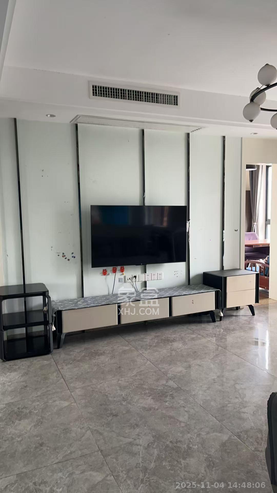 广泰锦苑  4室2厅2卫    3200.0元/月室内图