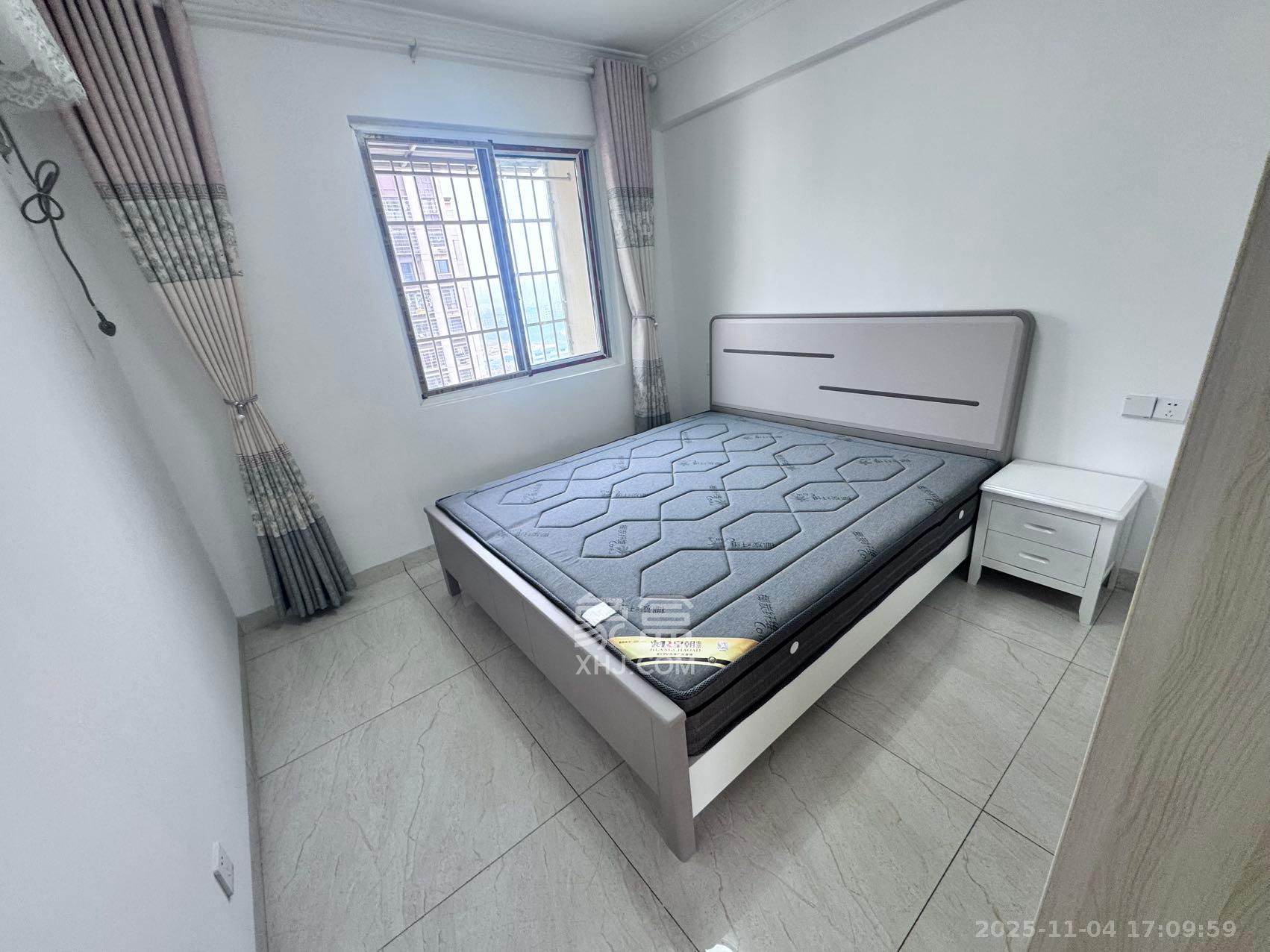 桥头家苑一期 3室2厅2卫 2000.0元/月 桥头家苑一期 3室2厅2卫 2000.0元/月室内图