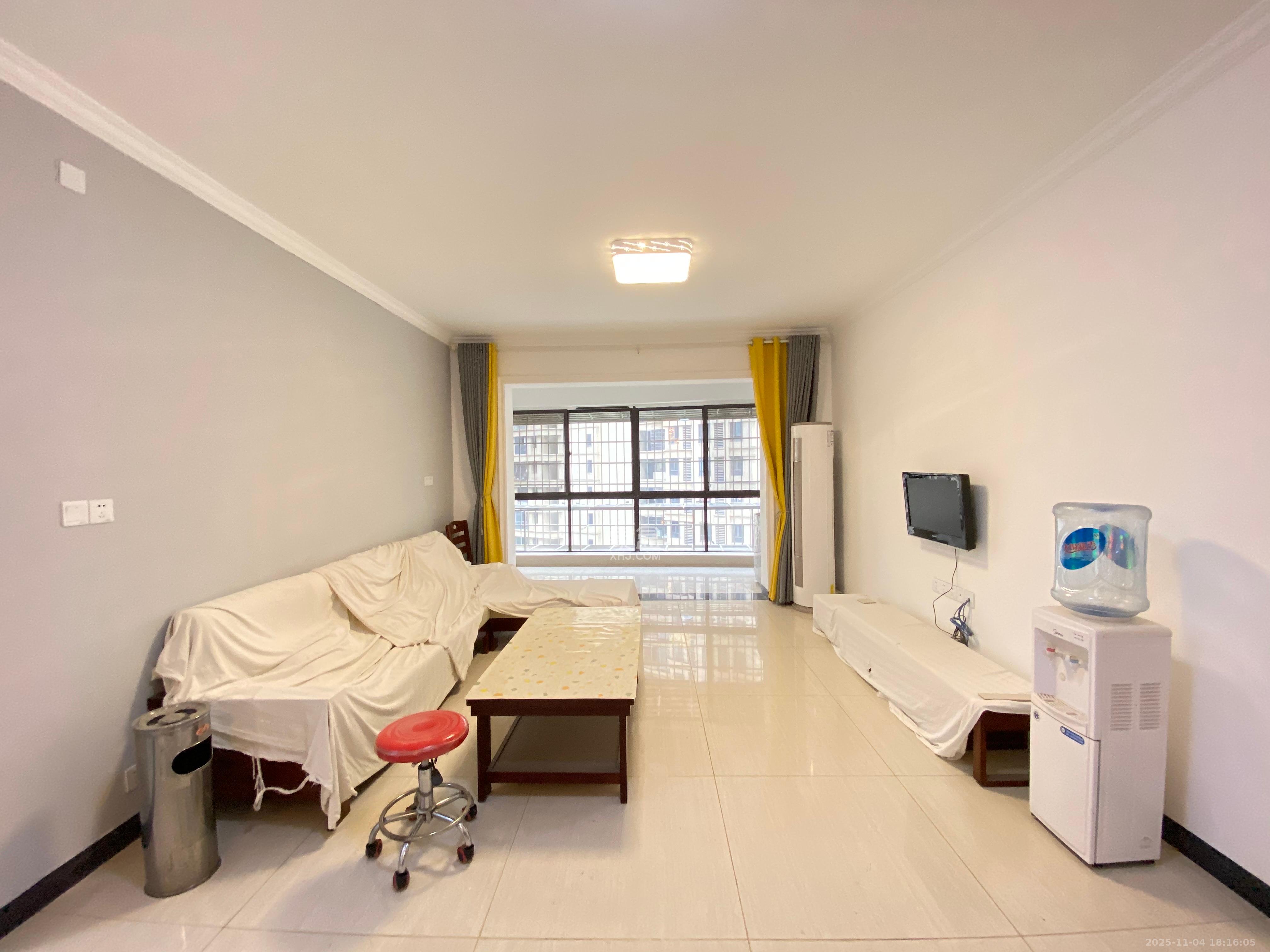 保利麓谷林语D区 4室2厅1卫 2800.0元/月 保利麓谷林语D区 4室2厅1卫 2800.0元/月室内图