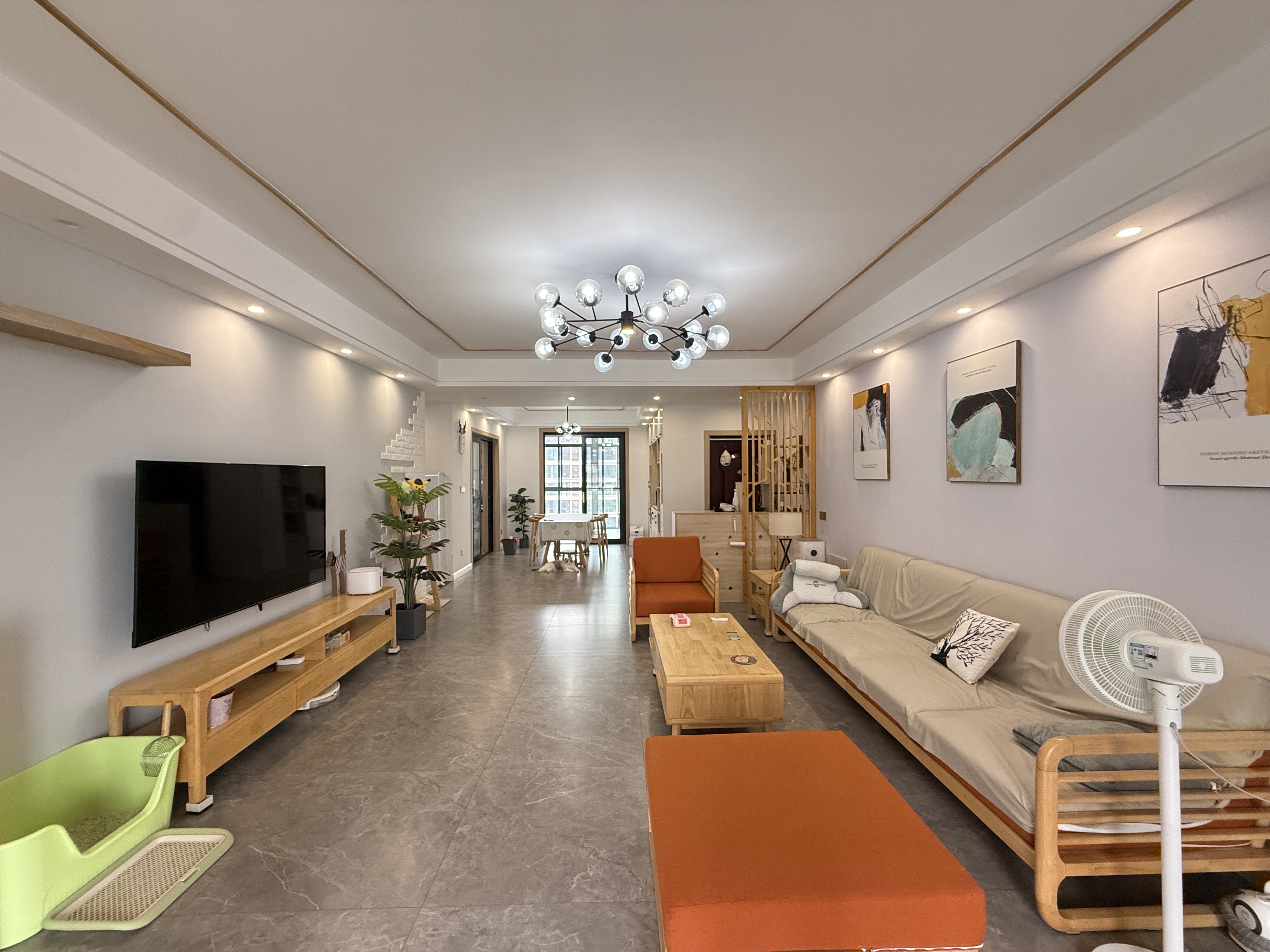 大学康城 1室0厅0卫 65.8万 大学康城 1室0厅0卫 65.8万客厅