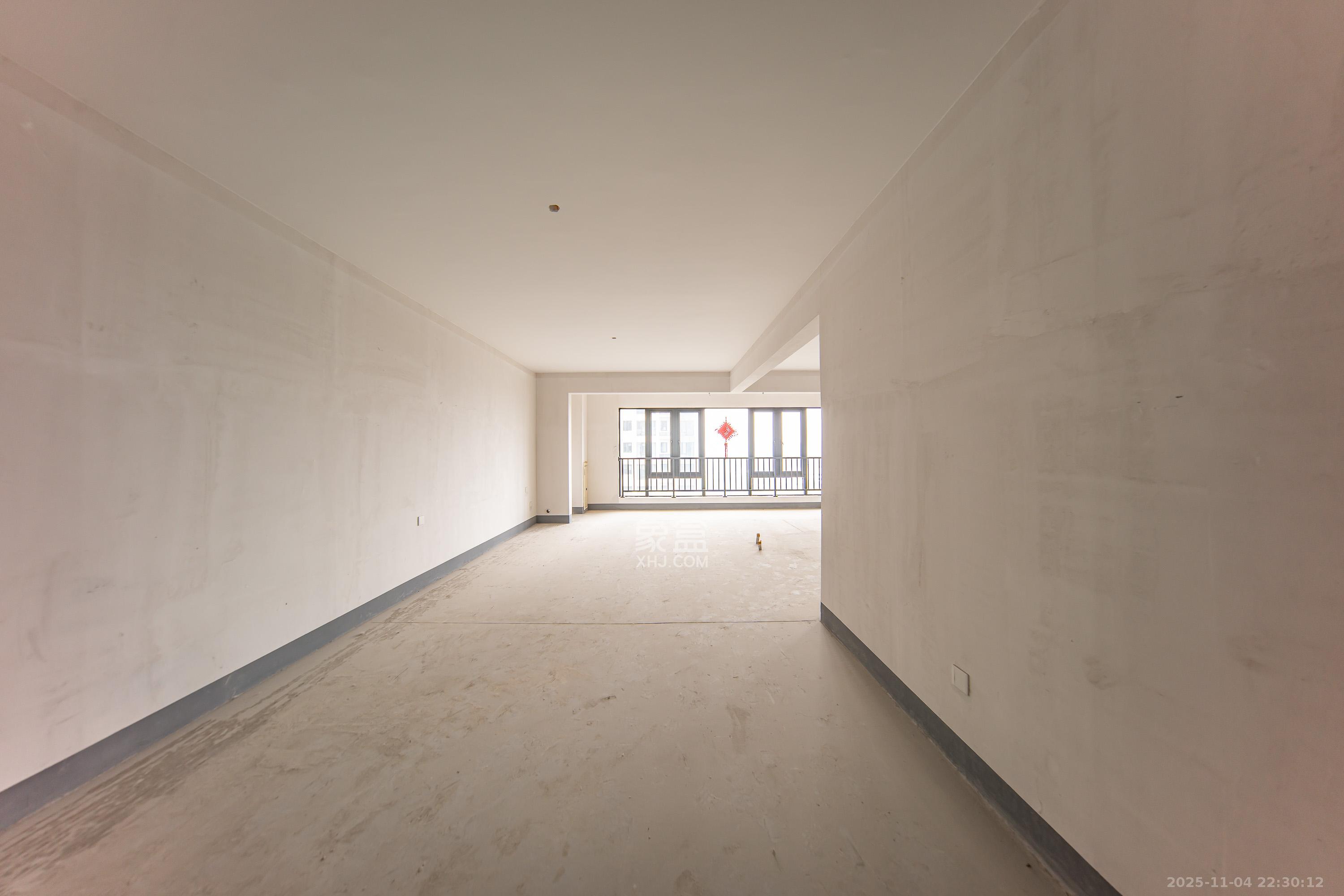 建投象山国际  3室2厅2卫    116.0万客厅