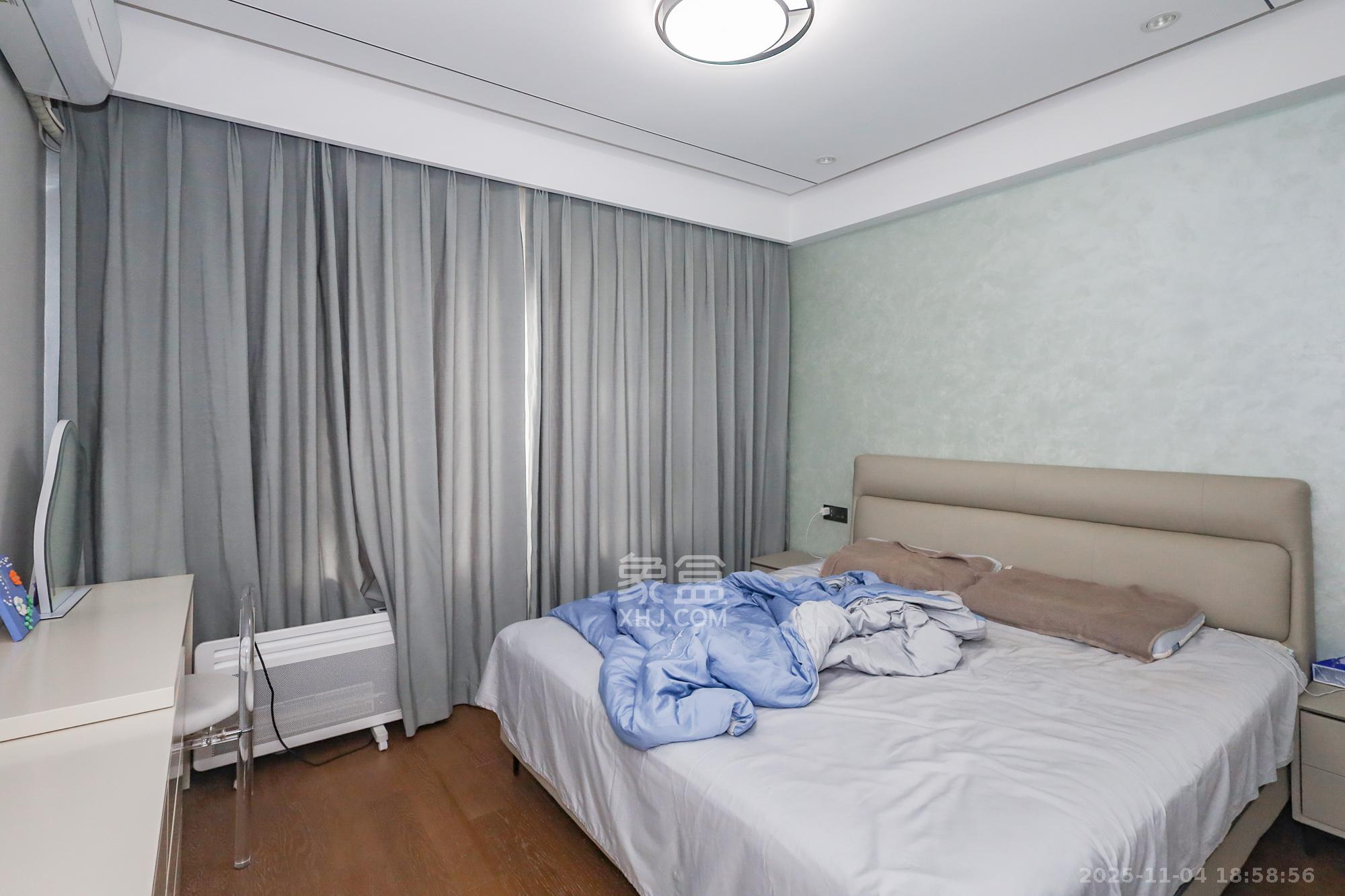 卓越中寰 4室2厅2卫 248.0万 卓越中寰 4室2厅2卫 248.0万卧室