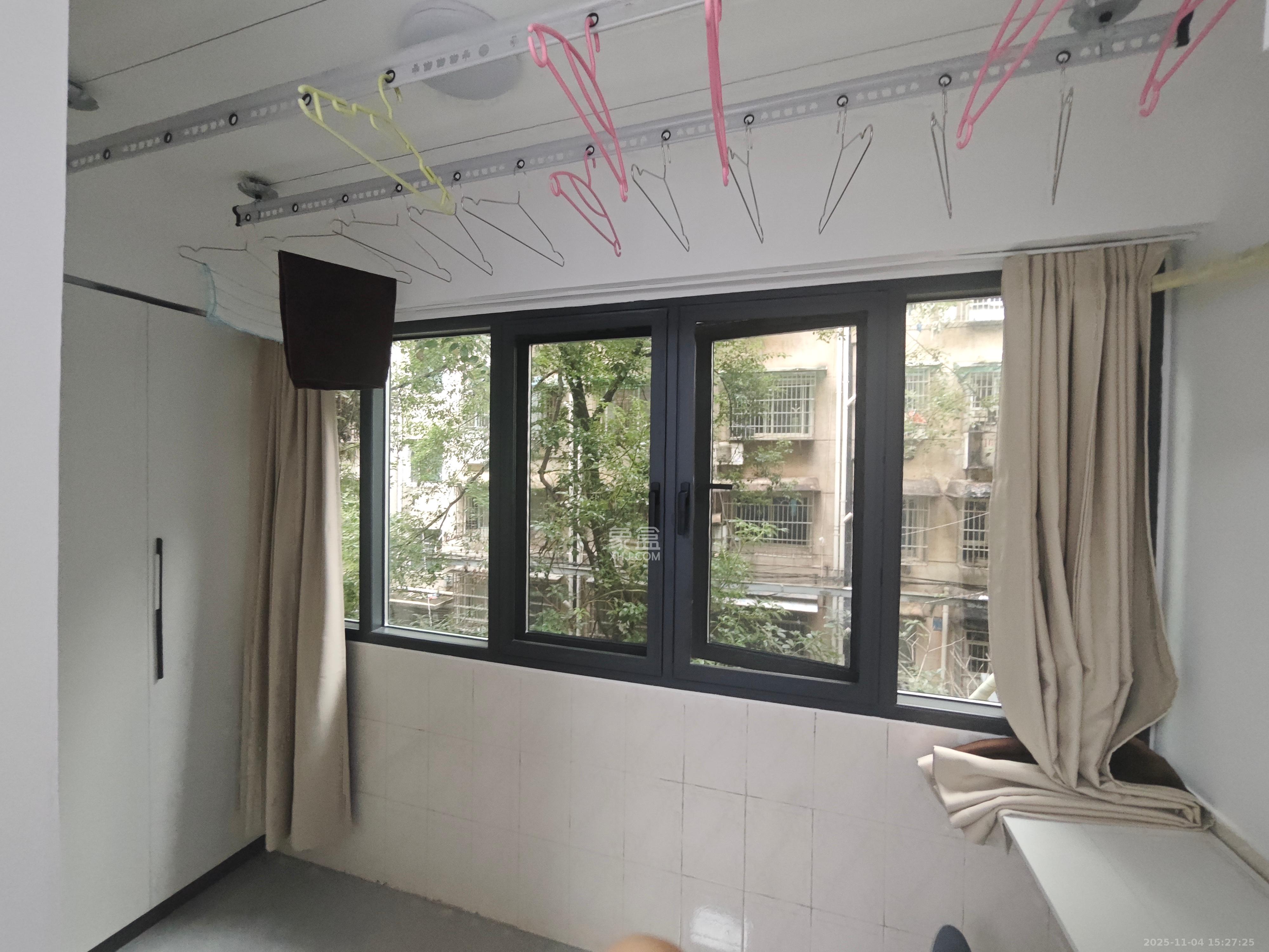 恒达花园 2室1厅1卫 2400.0元/月 恒达花园 2室1厅1卫 2400.0元/月室内图