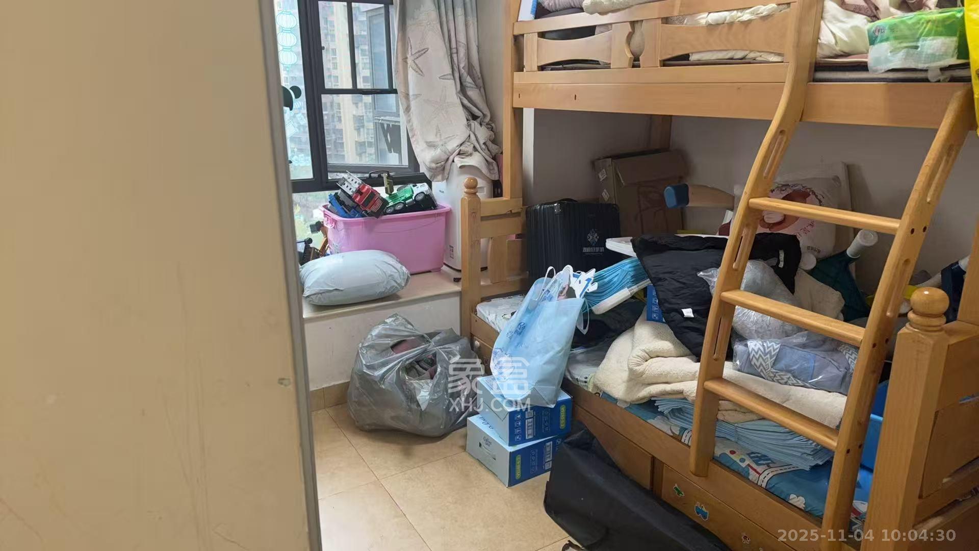 汇金城/嘉华城（二期、三期）  3室2厅1卫    2600.0元/月室内图