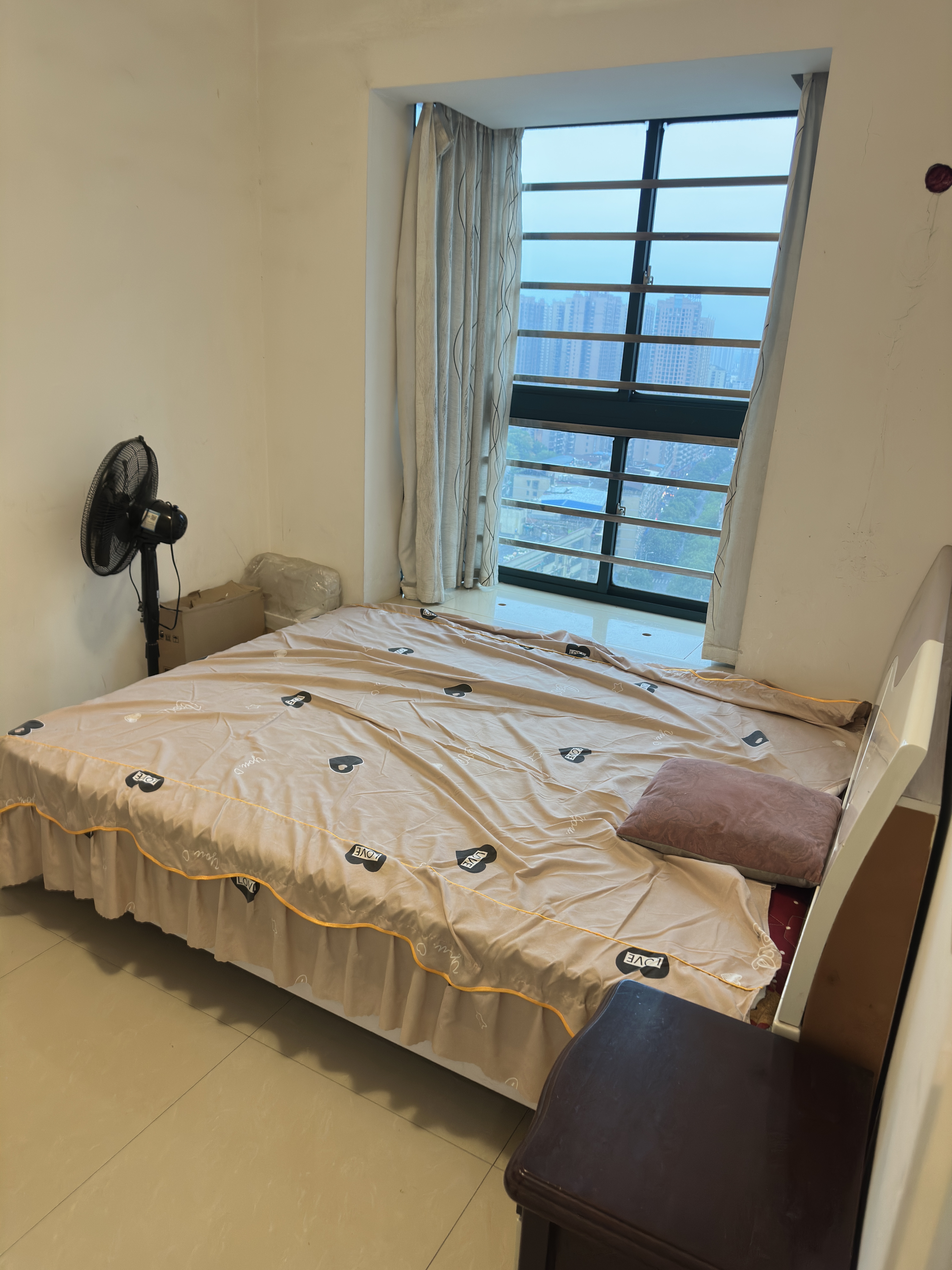 锦绣雁城  3室2厅2卫    1500.0元/月室内图