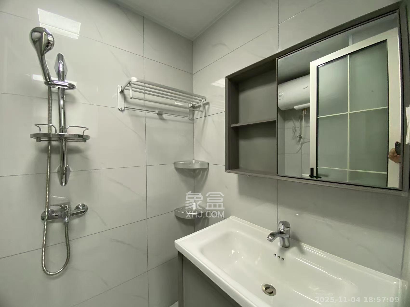 碧桂园城市之光 1室1厅1卫 1500.0元/月 碧桂园城市之光 1室1厅1卫 1500.0元/月室内图