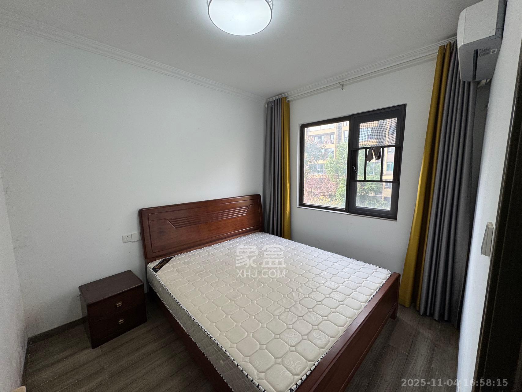 保利东郡 4室2厅2卫 2000.0元/月 保利东郡 4室2厅2卫 2000.0元/月室内图