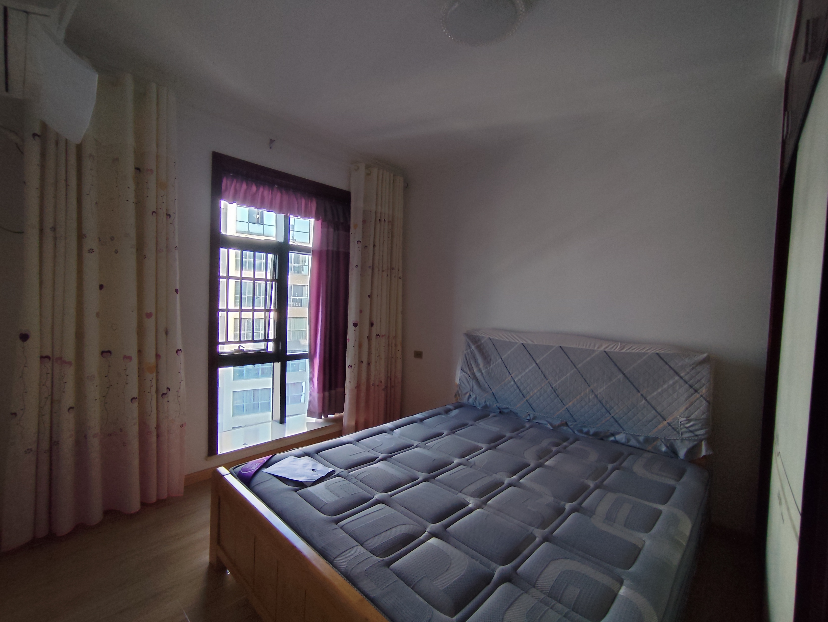 南门口安置小区一期  1室0厅0卫    2400.0元/月室内图