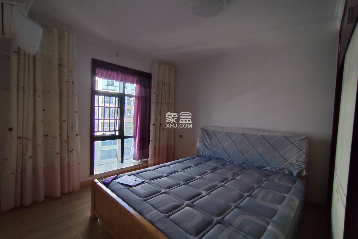 南门口安置小区一期 1室0厅0卫 2400.0元/月 南门口安置小区一期 1室0厅0卫 2400.0元/月室内图