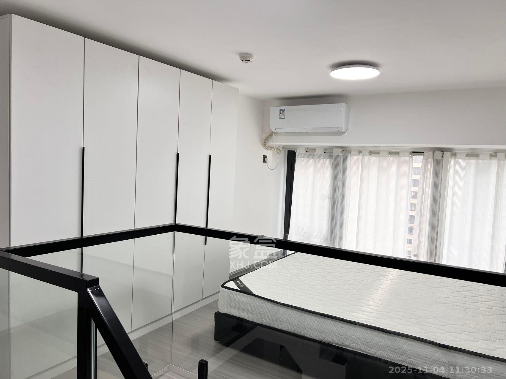 龙湖铂金岛 2室2厅1卫 2300.0元/月 龙湖铂金岛 2室2厅1卫 2300.0元/月室内图