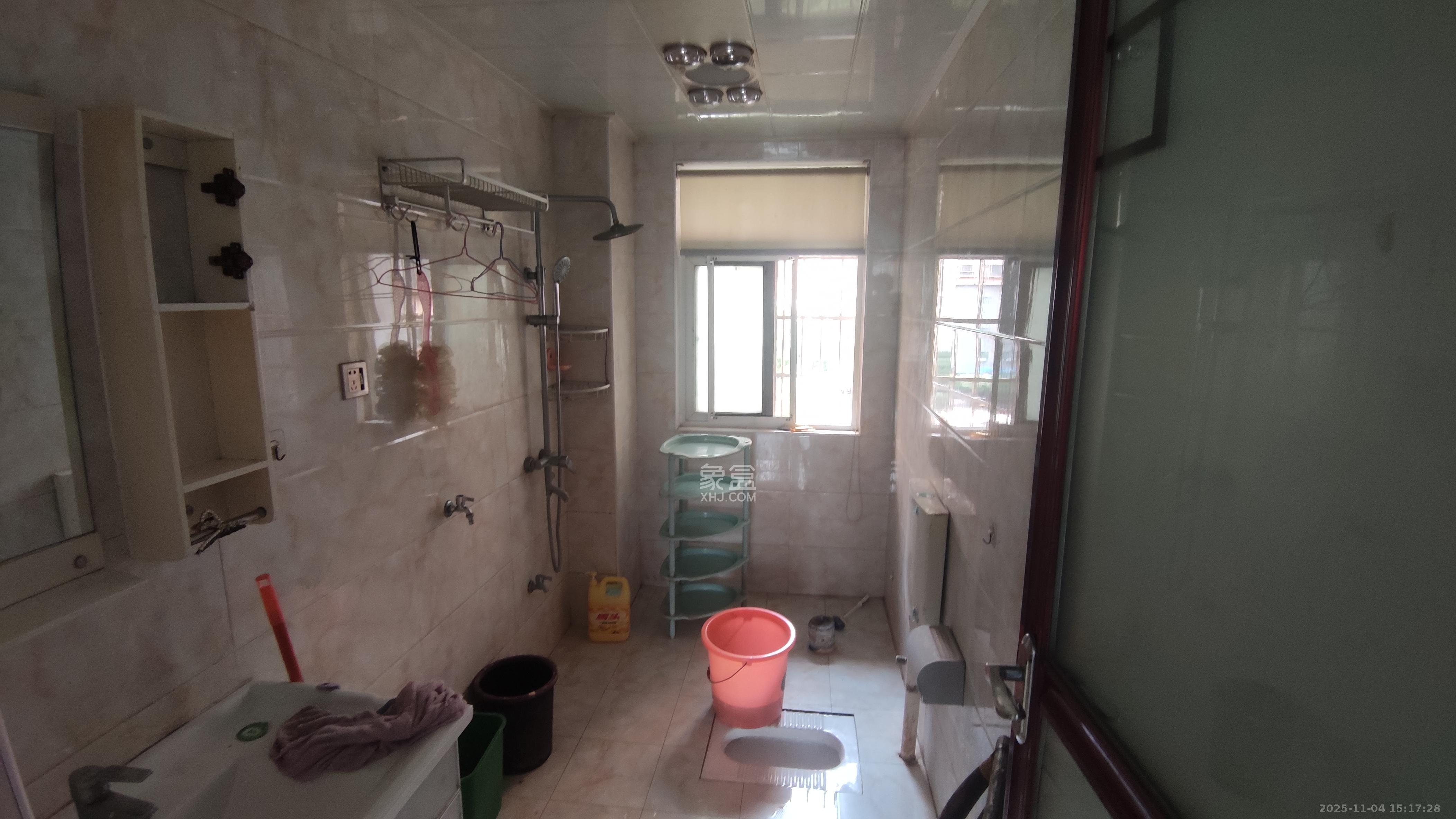 家和苑(原梅溪湖保障性住房一期) 3室1厅1卫 2400.0元/月 家和苑(原梅溪湖保障性住房一期) 3室1厅1卫 2400.0元/月室内图