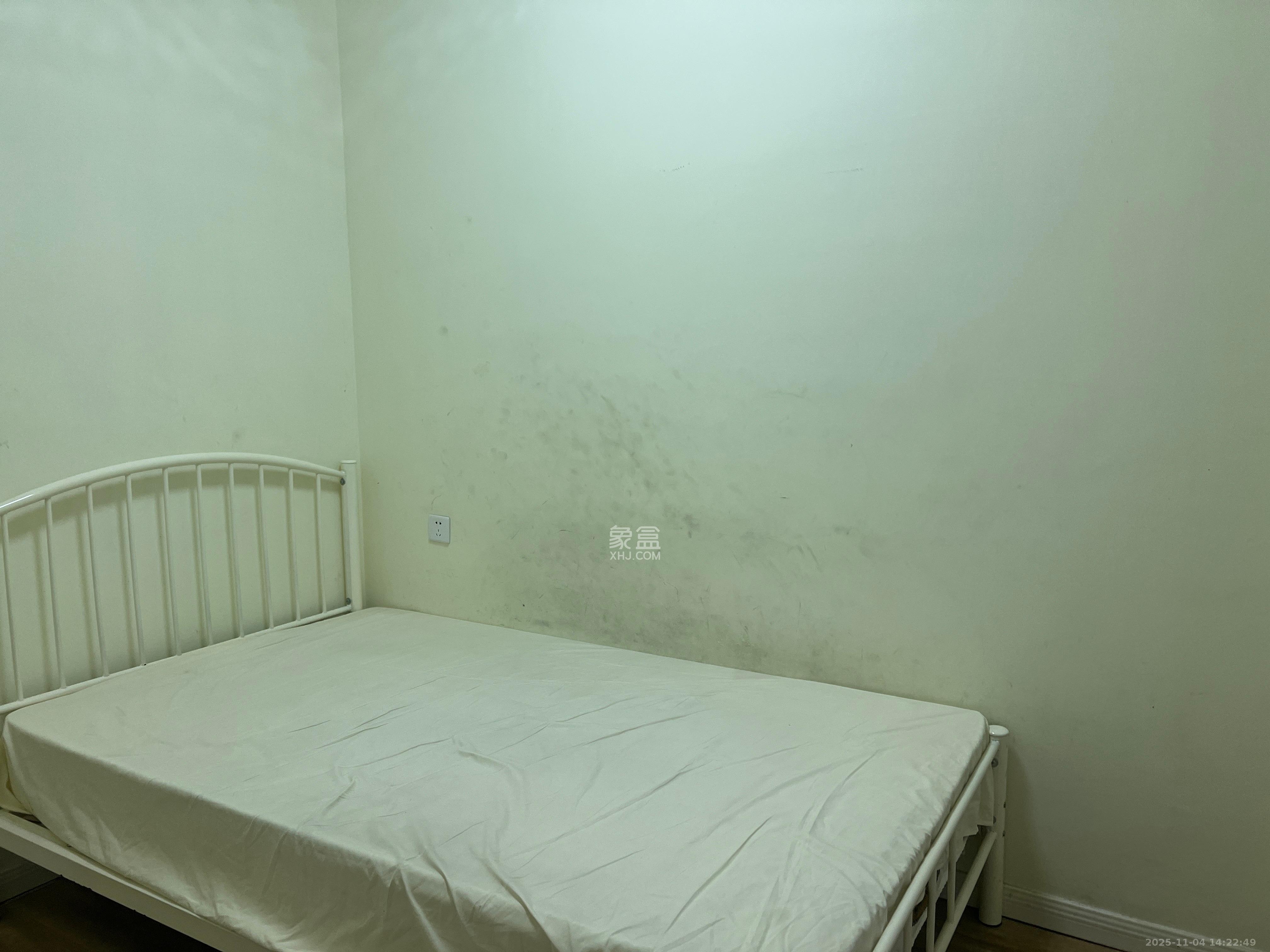 摩天一号  1室1厅1卫    2000.0元/月室内图