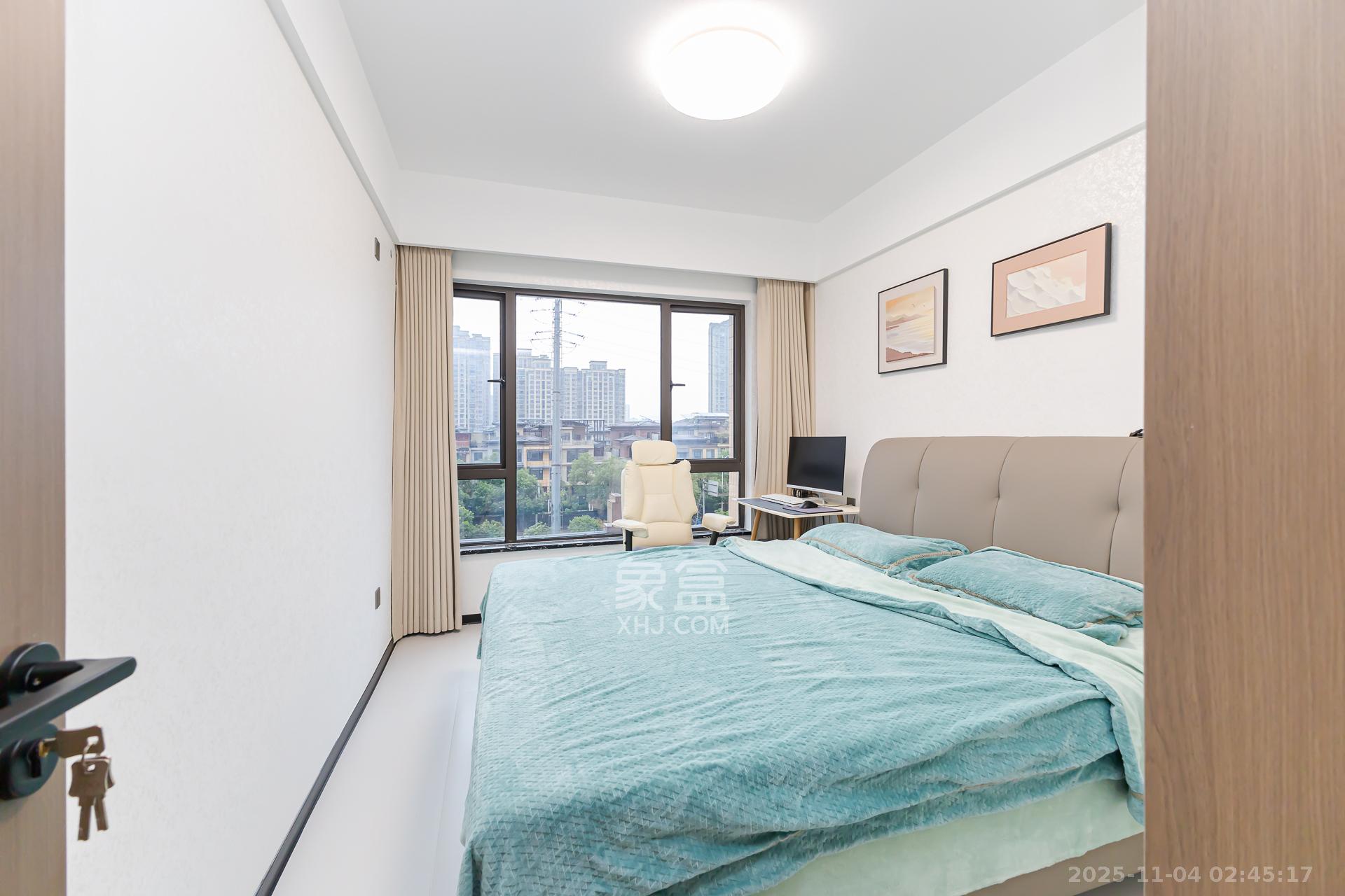 润和又一城  3室2厅2卫    115.8万卧室