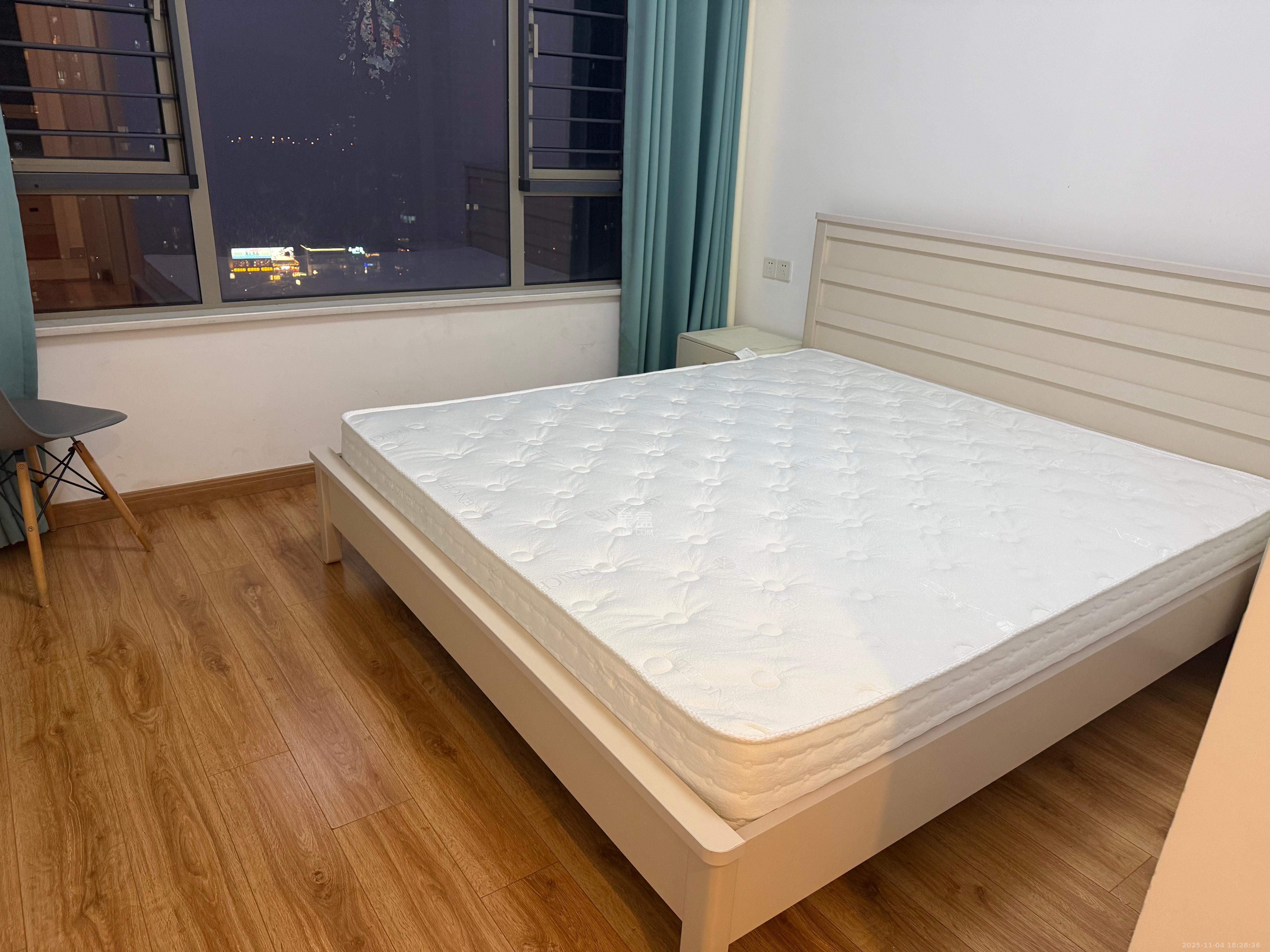 梅溪湖金茂悦（金悦雅苑）  3室2厅1卫    3200.0元/月室内图