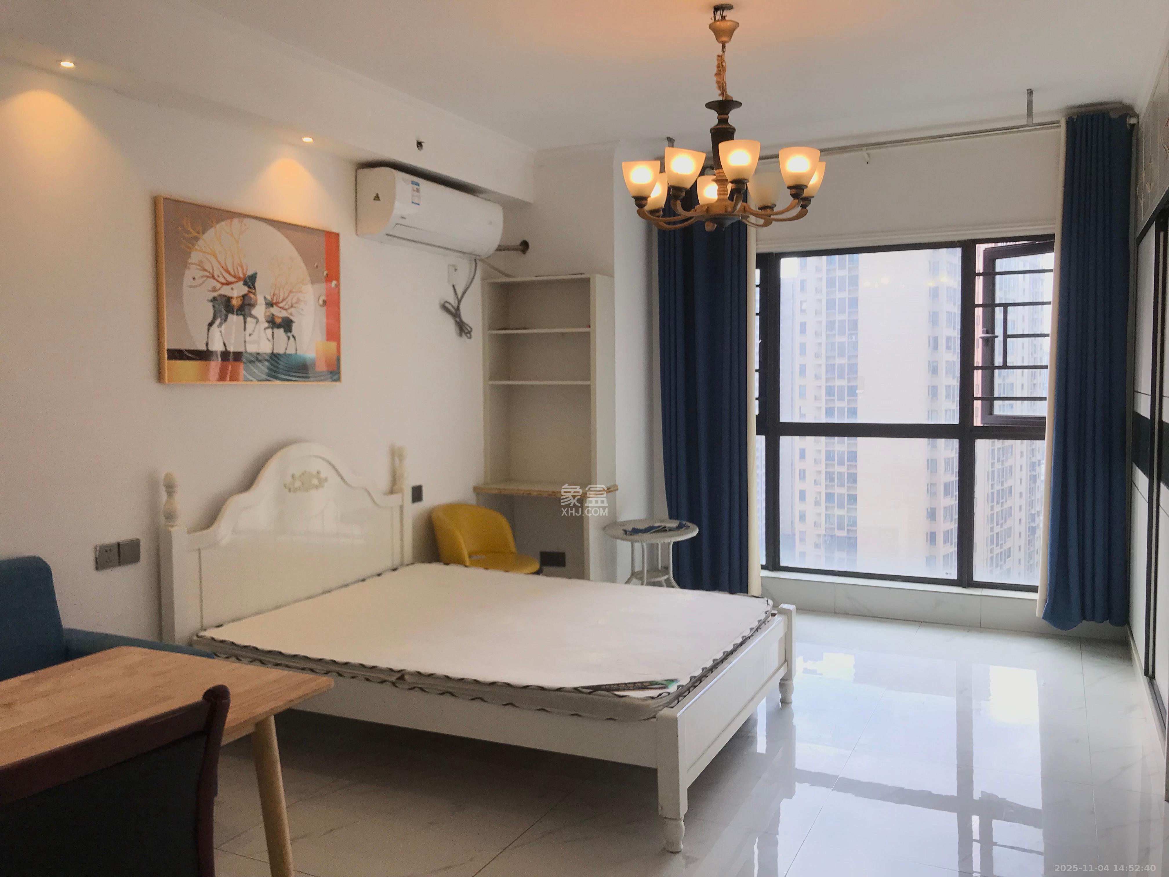 金科时代中心 1室0厅0卫 1300.0元/月 金科时代中心 1室0厅0卫 1300.0元/月室内图