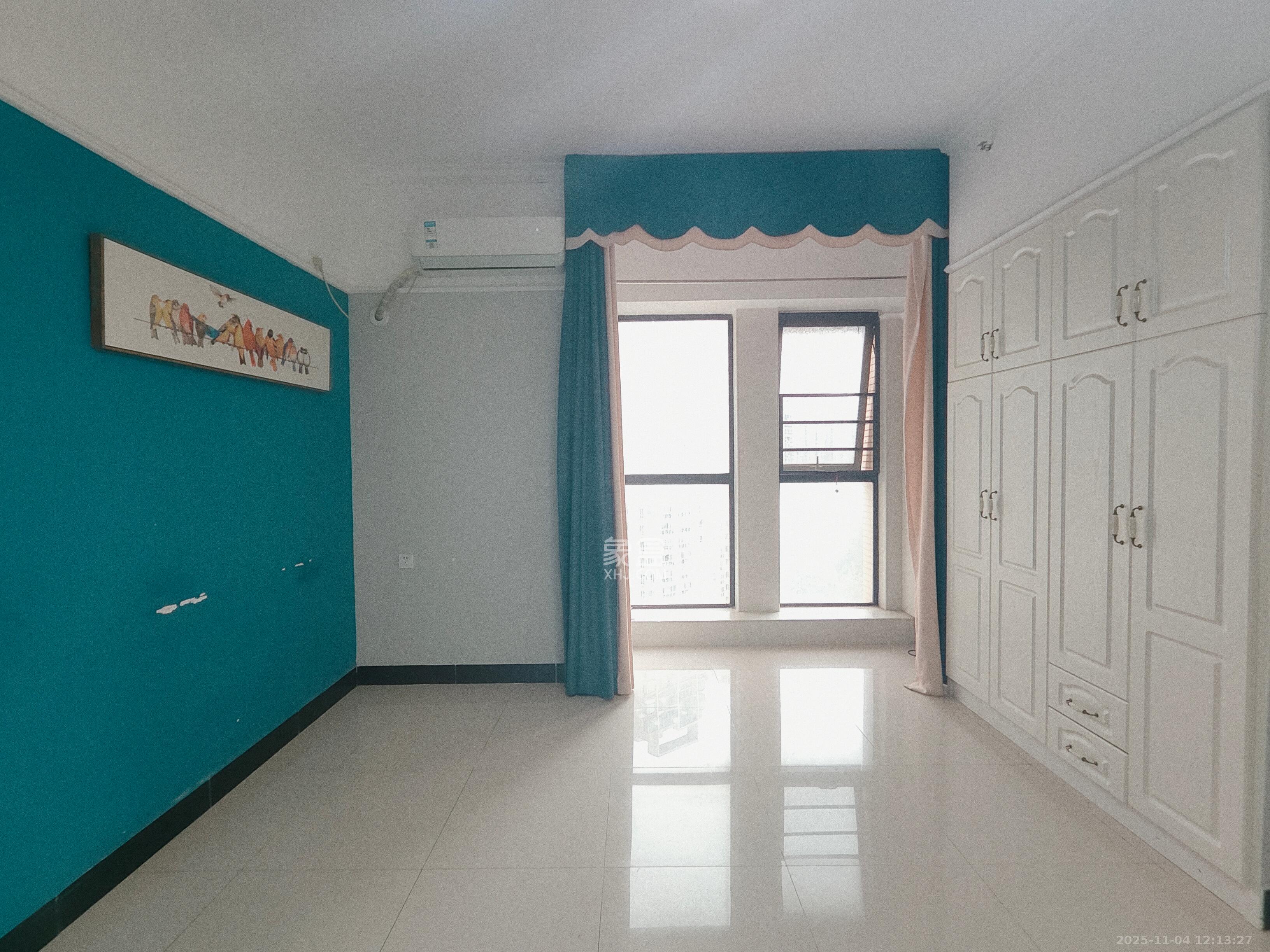 新世界广场  1室1厅1卫    1400.0元/月室内图