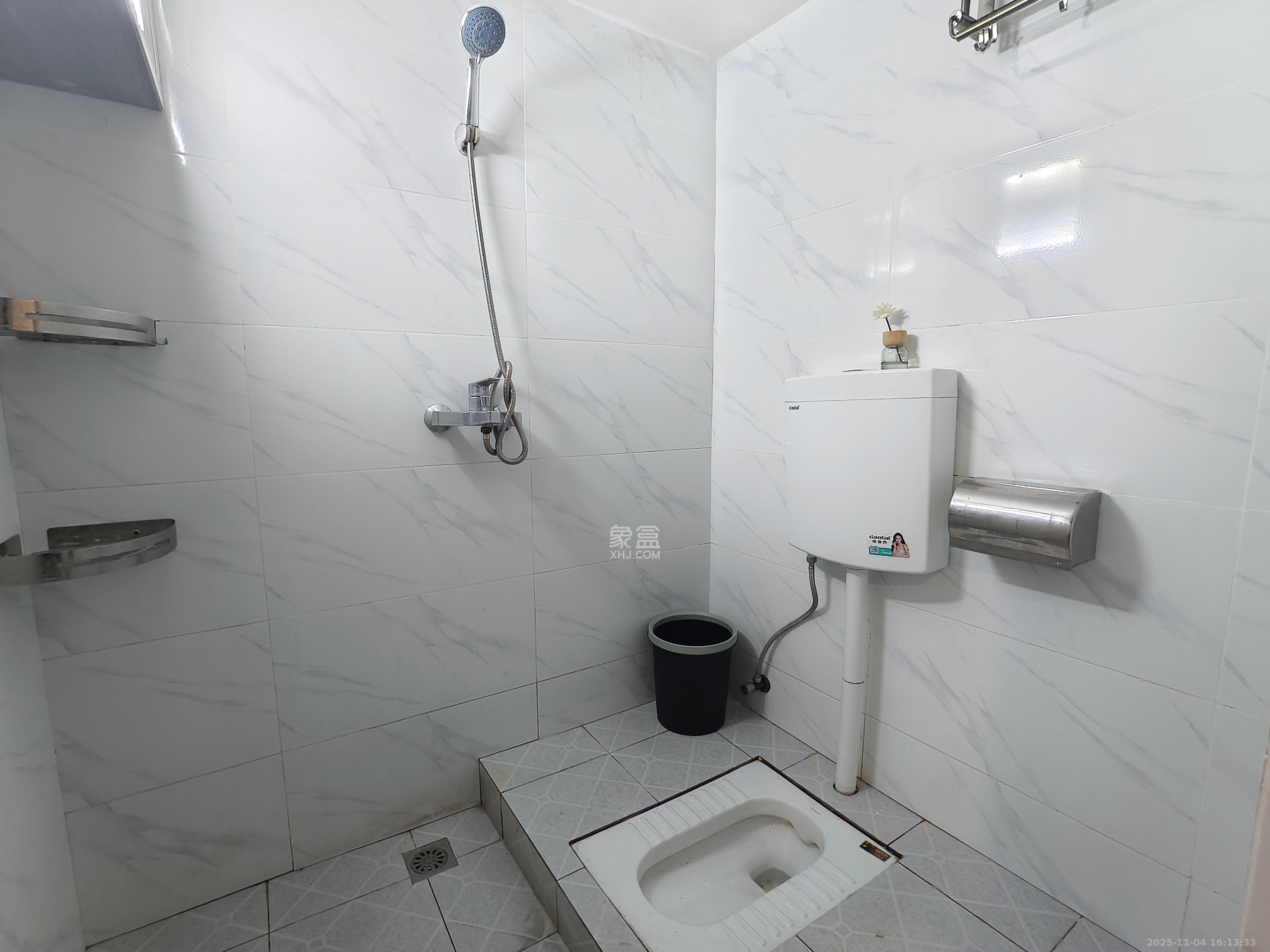 新城悦隽公园  2室1厅1卫    1550.0元/月室内图