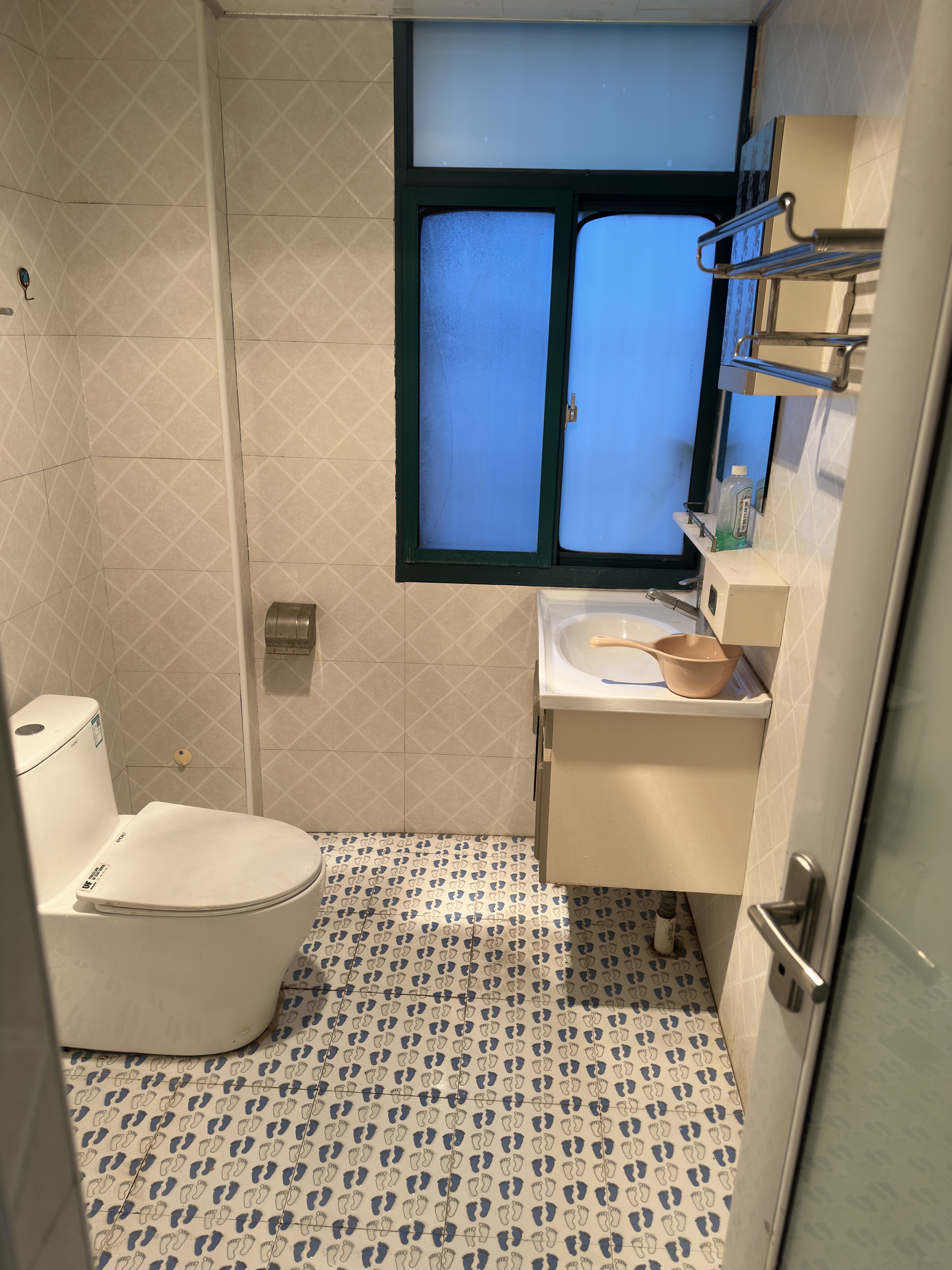 锦绣雁城  3室2厅2卫    1500.0元/月室内图