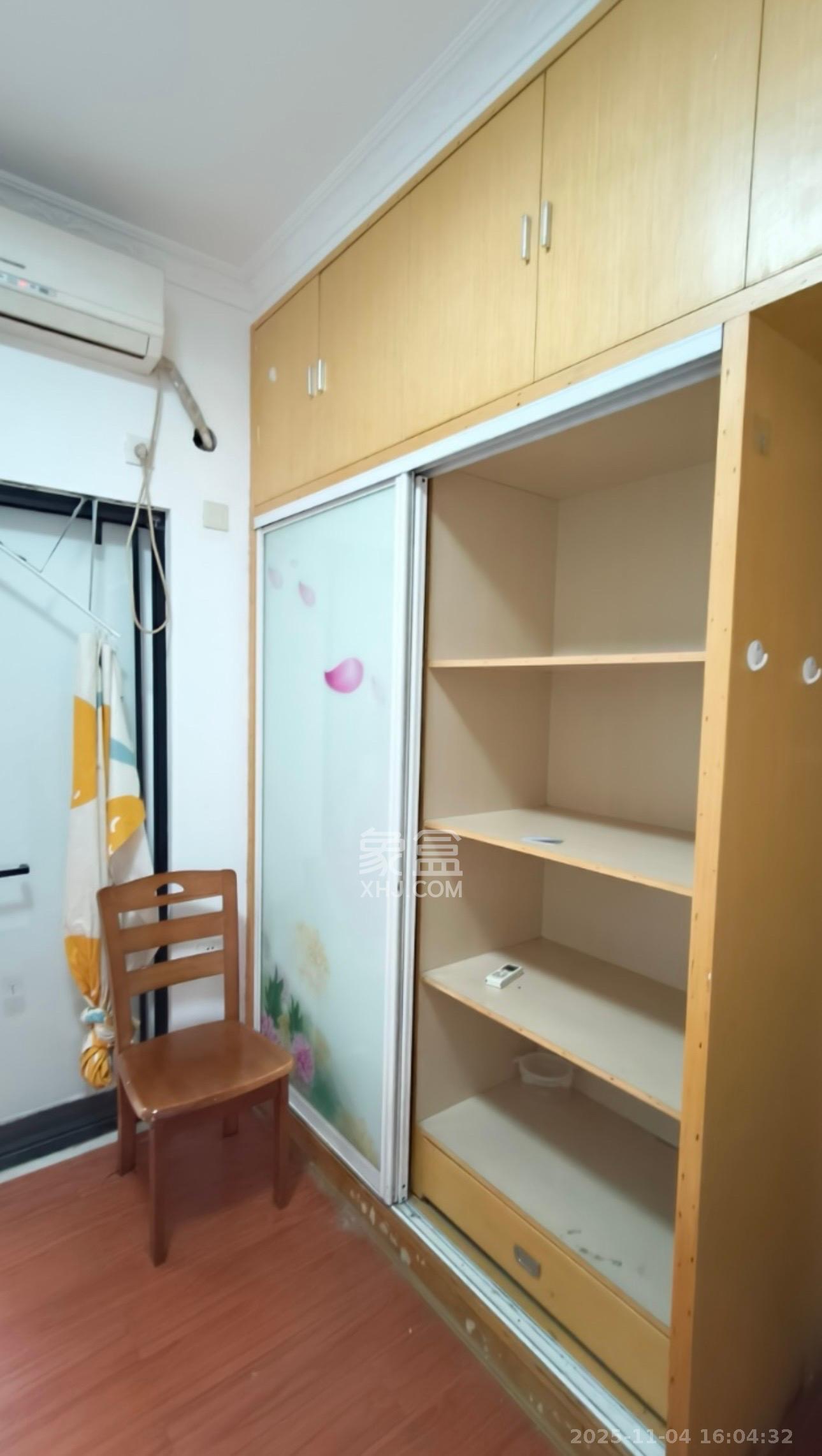 中房F联邦  1室1厅1卫    1000.0元/月室内图