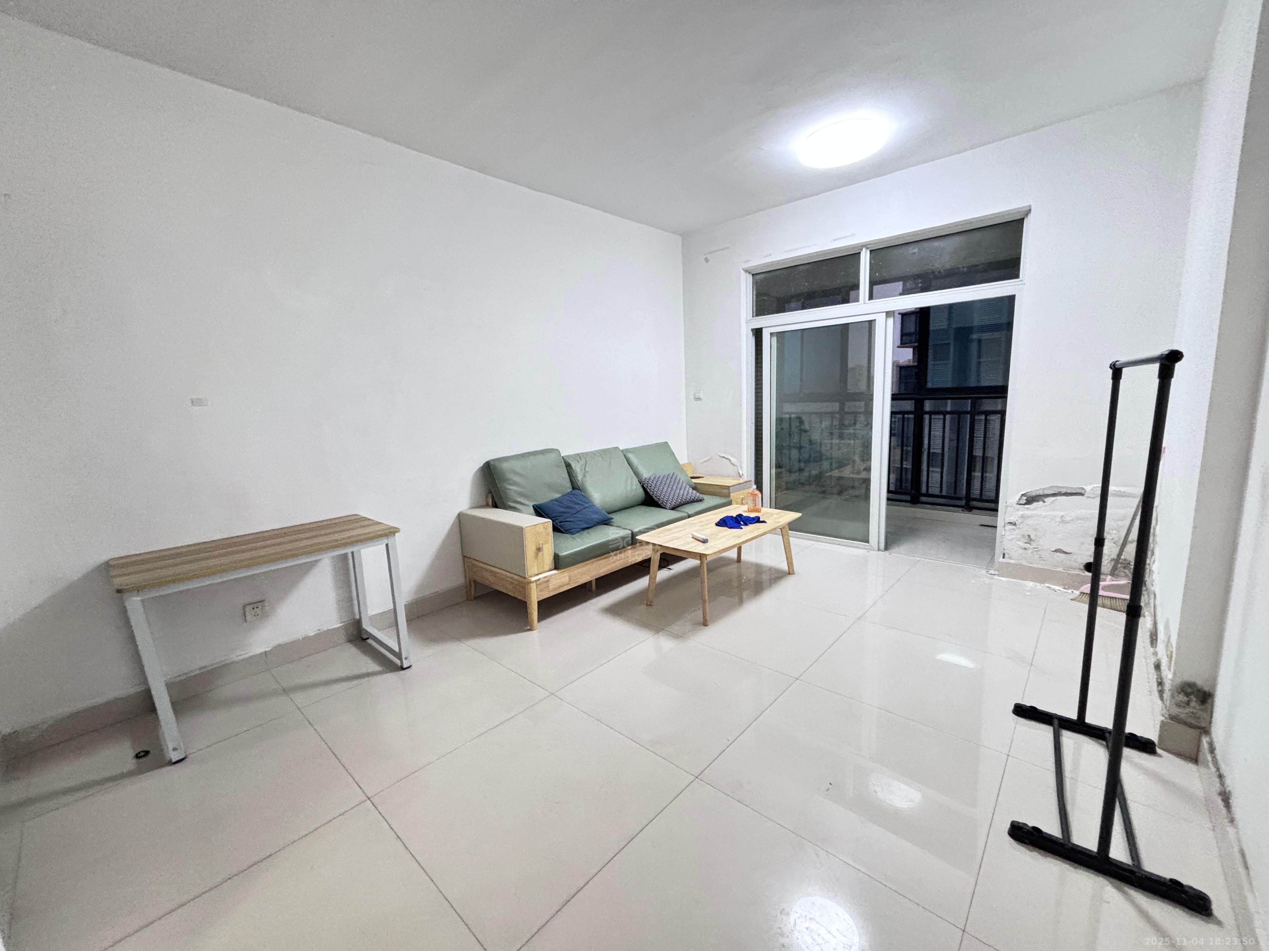 金碧花园 2室1厅1卫 1500.0元/月 金碧花园 2室1厅1卫 1500.0元/月室内图