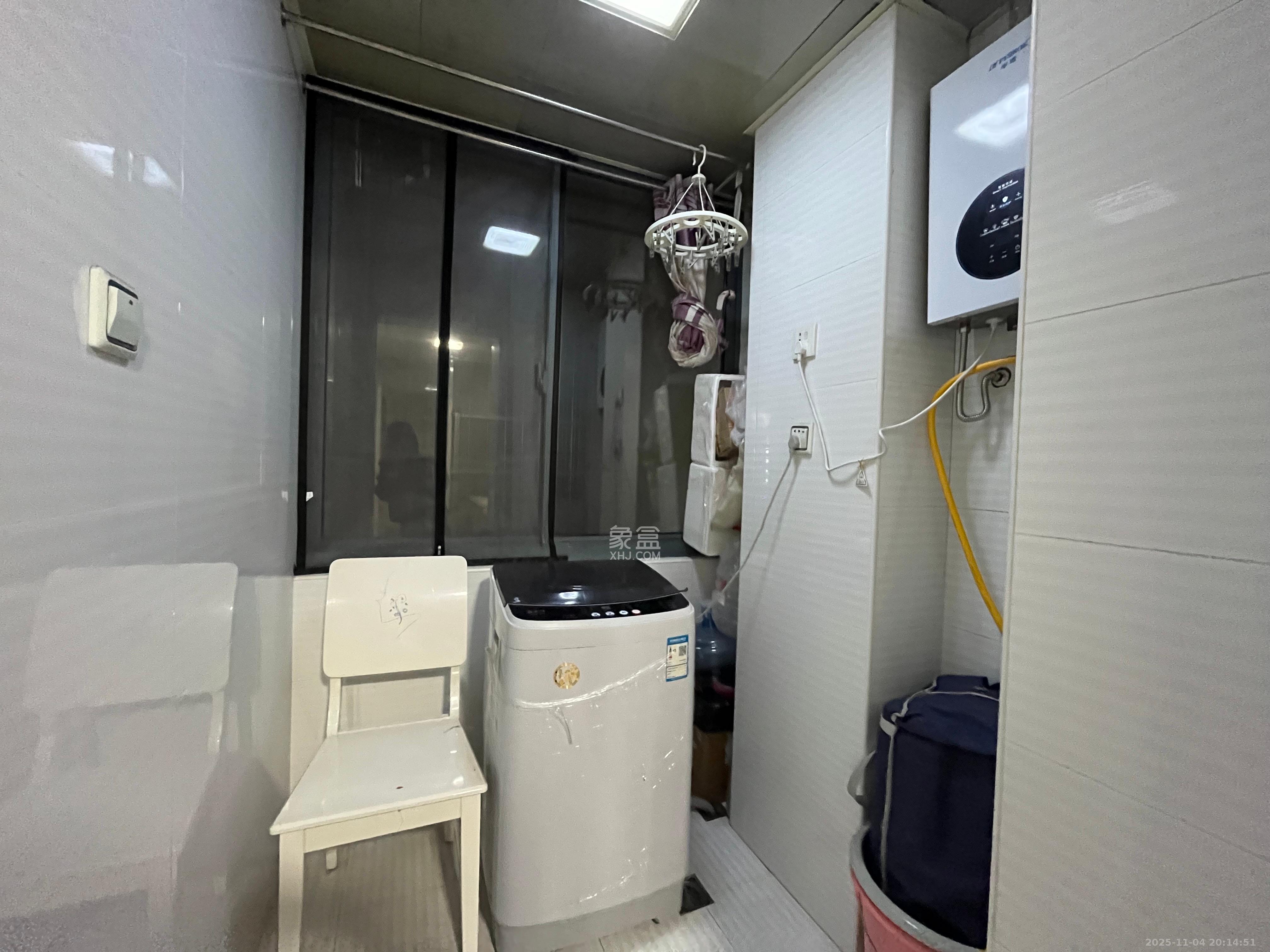 欧园  2室1厅1卫    2500.0元/月室内图