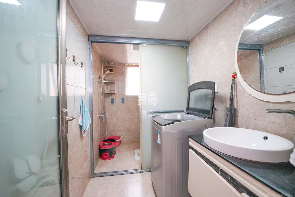 嘉华城(一期) 3室2厅2卫 2500.0元/月 嘉华城(一期) 3室2厅2卫 2500.0元/月室内图