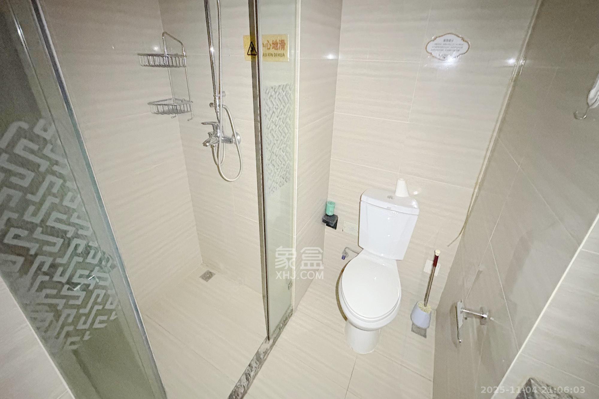 凯通国际城（凯通朝庭）  3室2厅1卫    93.8万卫生间