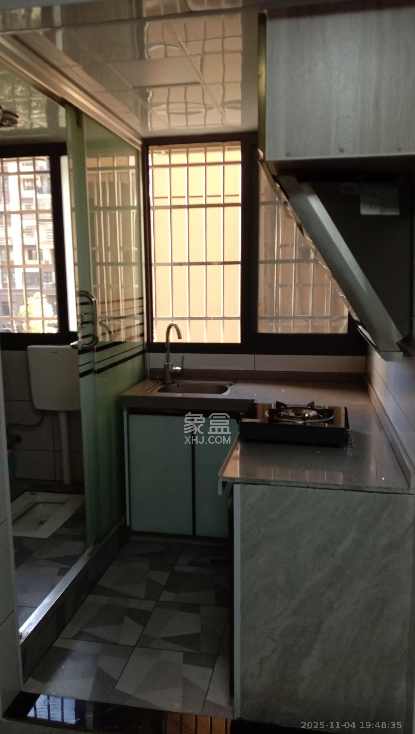 桥头家苑一期 1室0厅0卫 1100.0元/月 桥头家苑一期 1室0厅0卫 1100.0元/月室内图