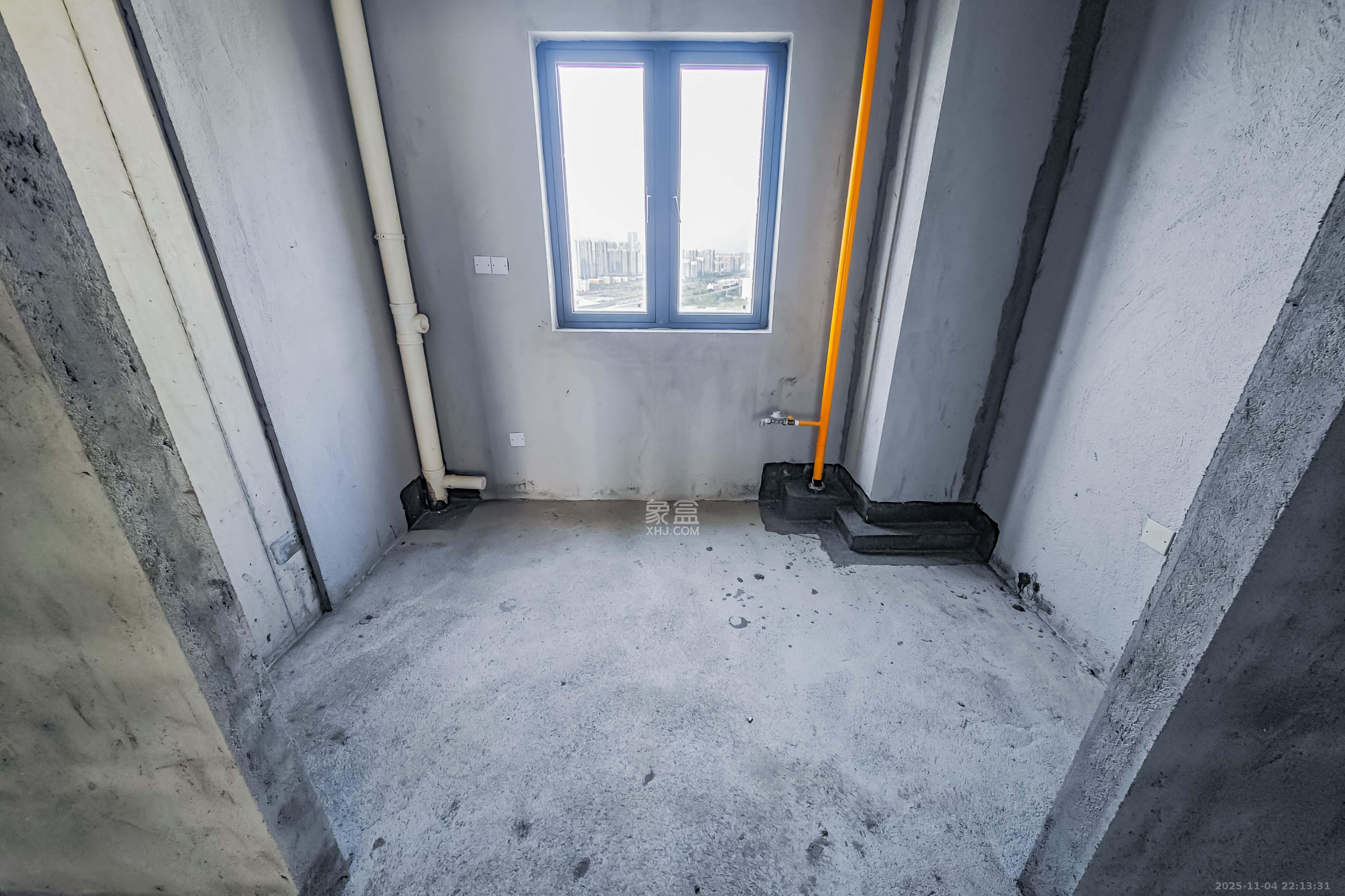 佳兆业城市广场  4室2厅2卫    156.0万其他