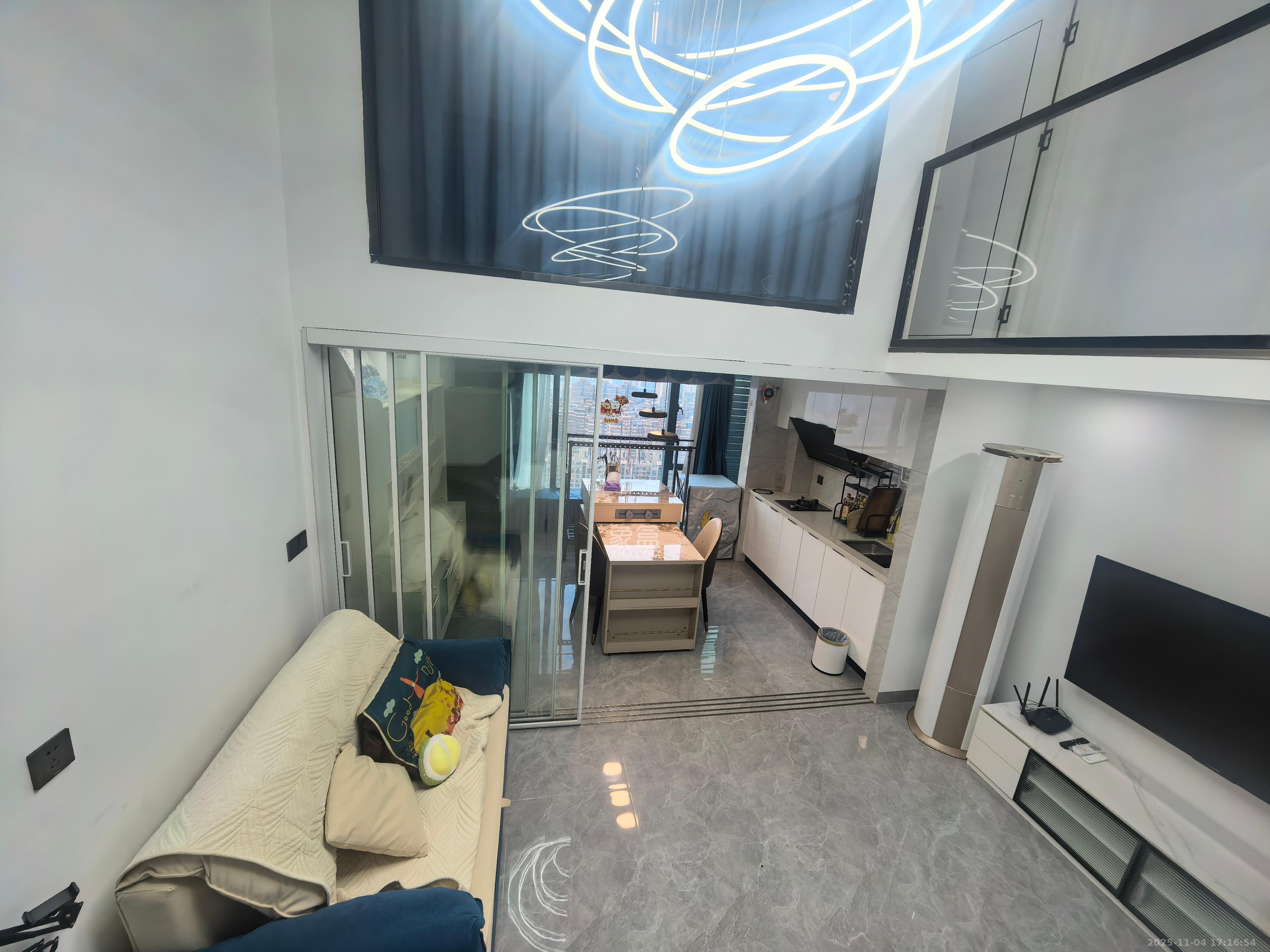 京武浪琴山三期（京武中心）  2室1厅1卫    3200.0元/月室内图