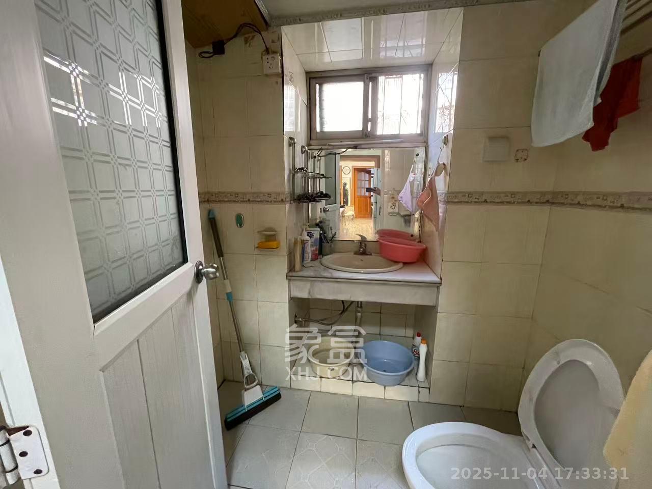 华银小区  1室1厅1卫    880.0元/月室内图