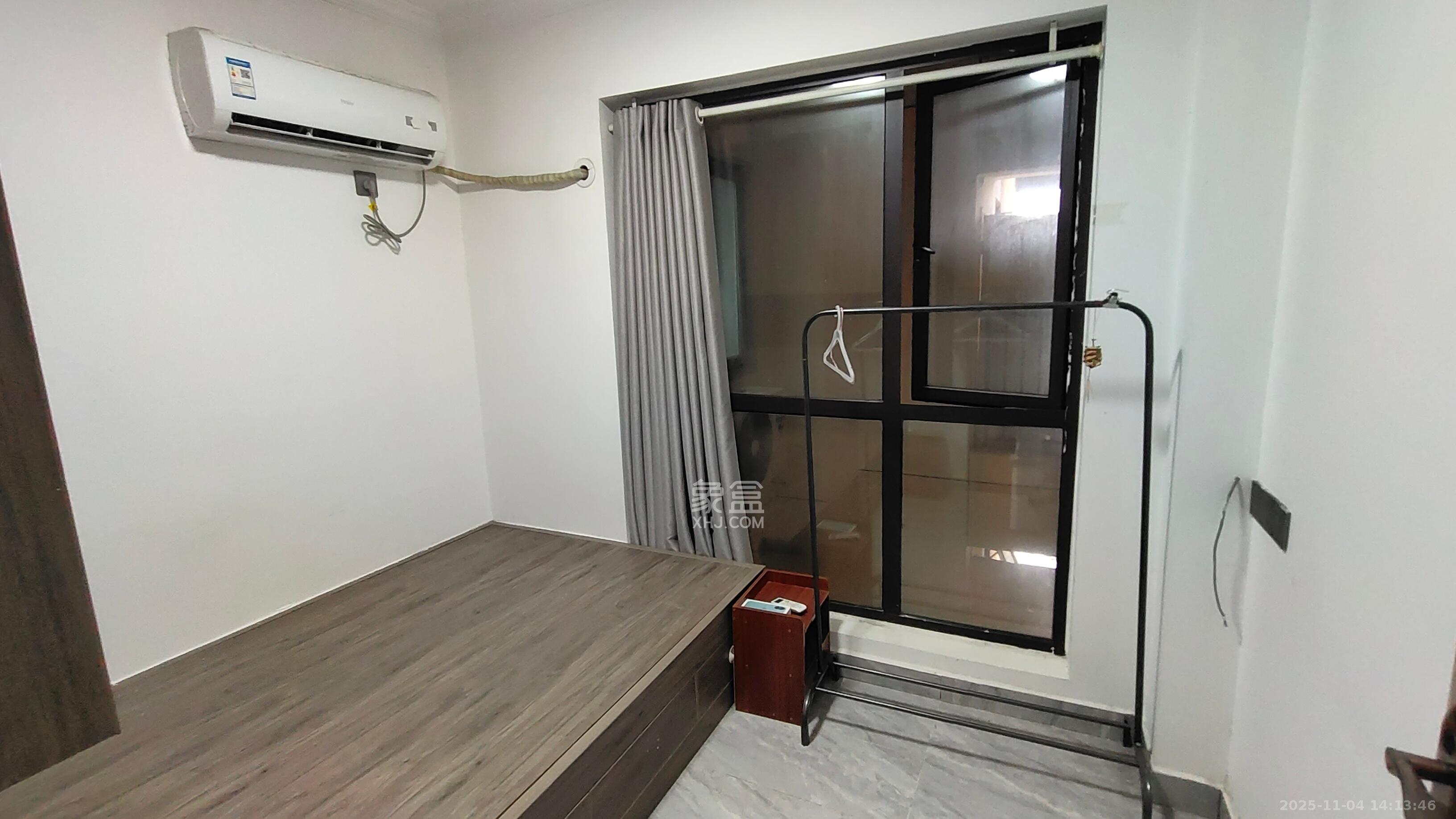 绿地之窗 3室2厅2卫 2500.0元/月 绿地之窗 3室2厅2卫 2500.0元/月室内图