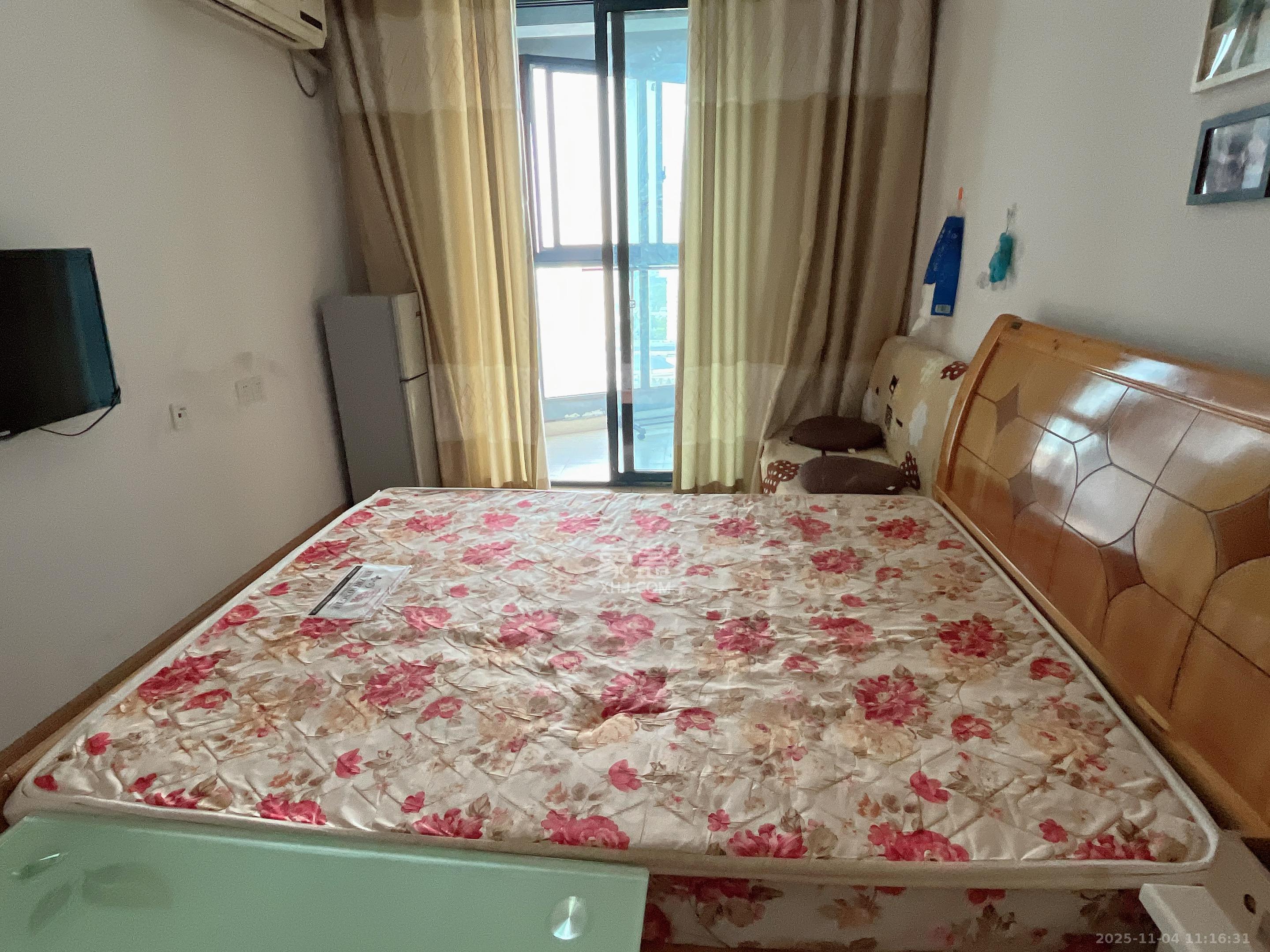 绿地中央广场 1室1厅1卫 1400.0元/月 绿地中央广场 1室1厅1卫 1400.0元/月室内图