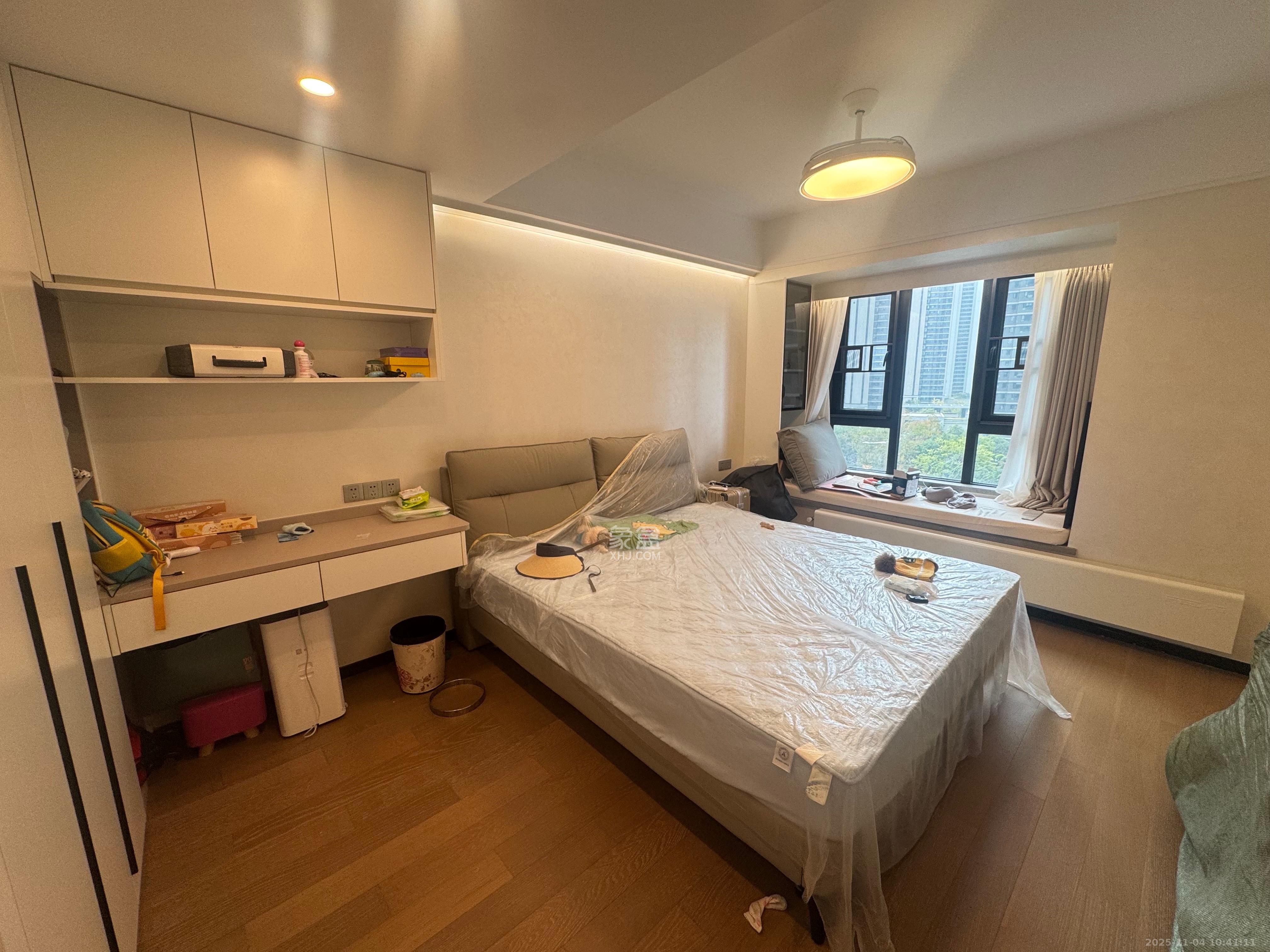 中海阅溪府  4室1厅2卫    6000.0元/月室内图