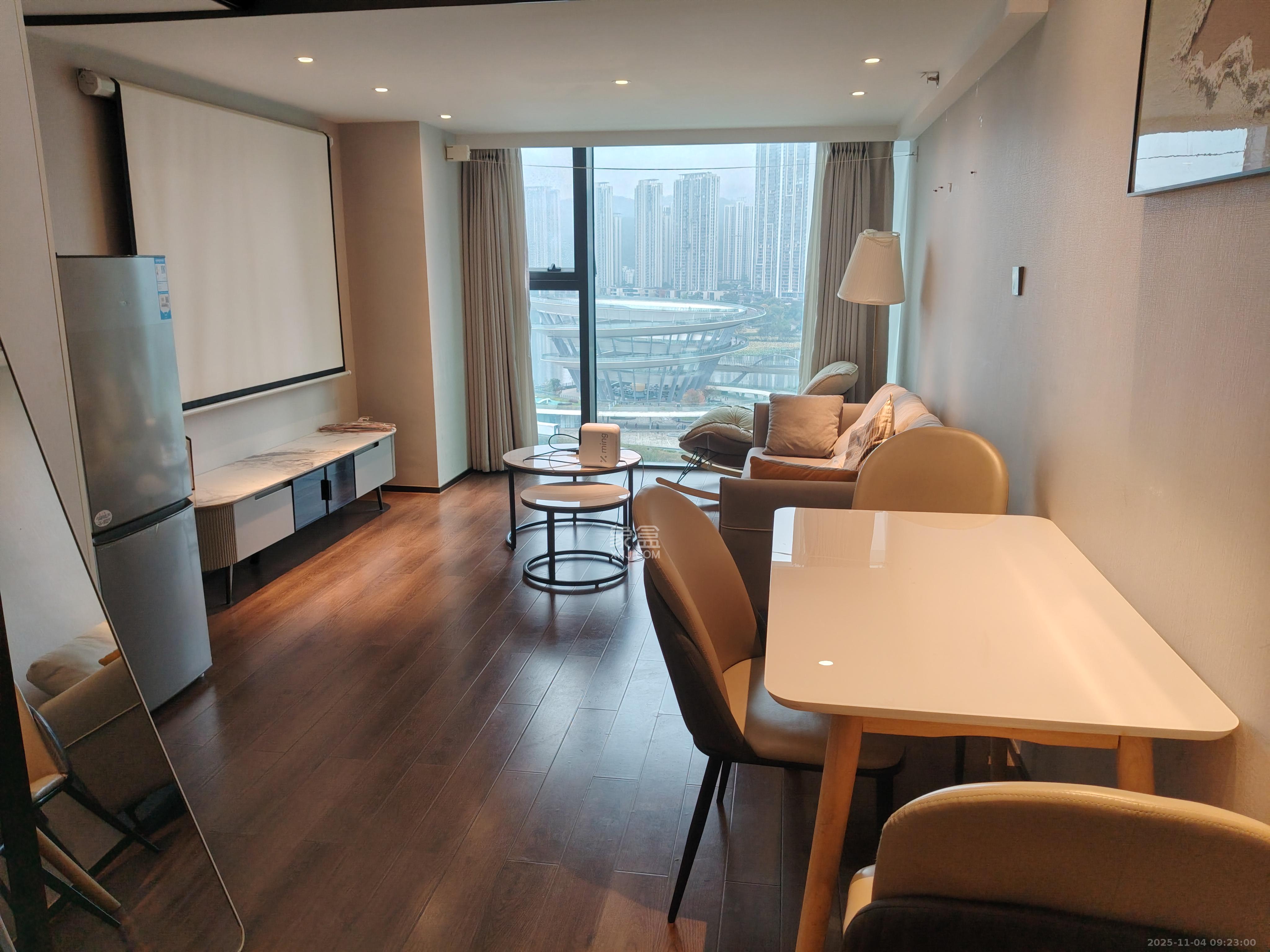 达美寰宇中心  1室0厅0卫    3000.0元/月