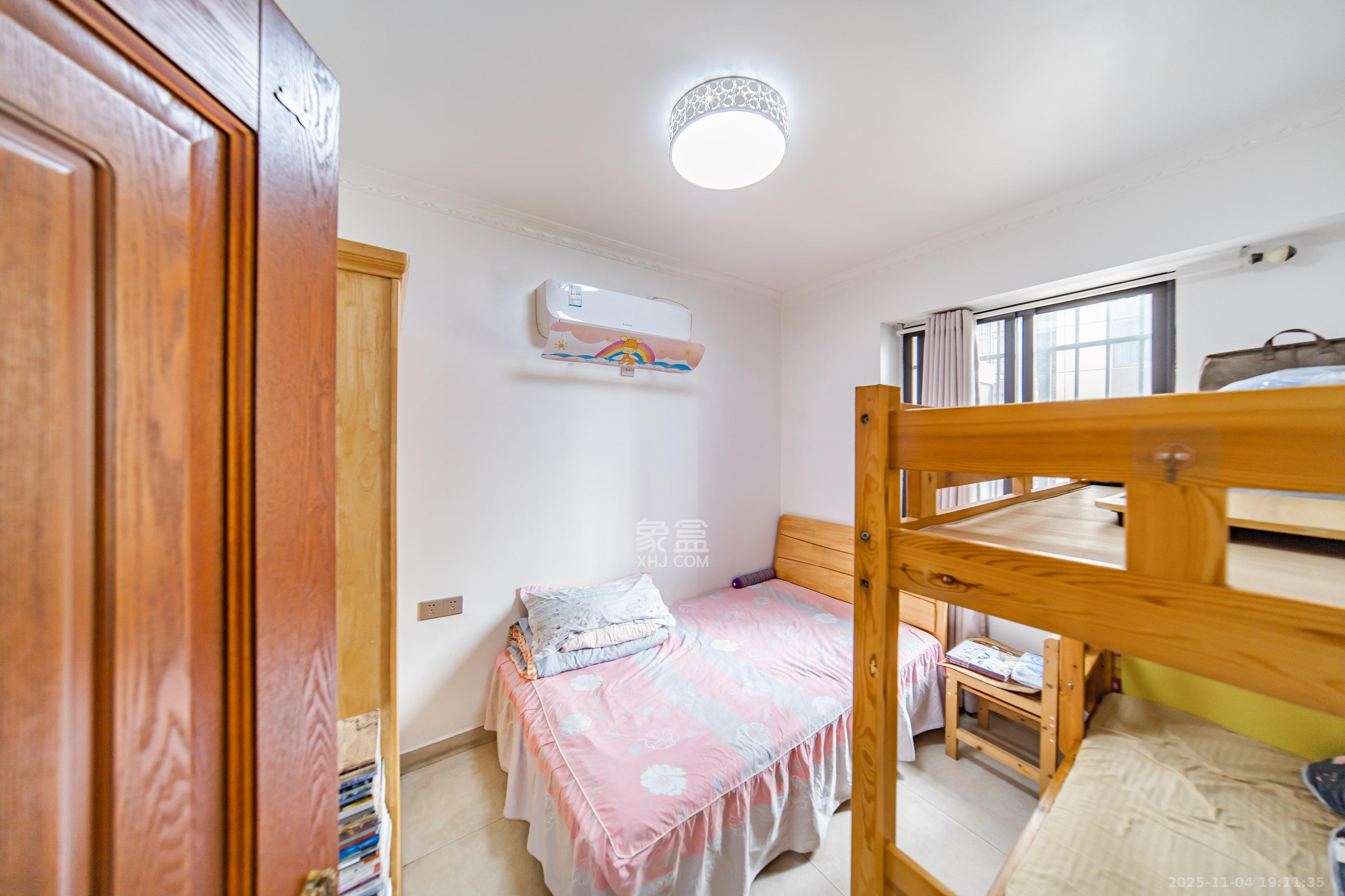 福泽园 2室1厅1卫 70.0万 福泽园 2室1厅1卫 70.0万卧室