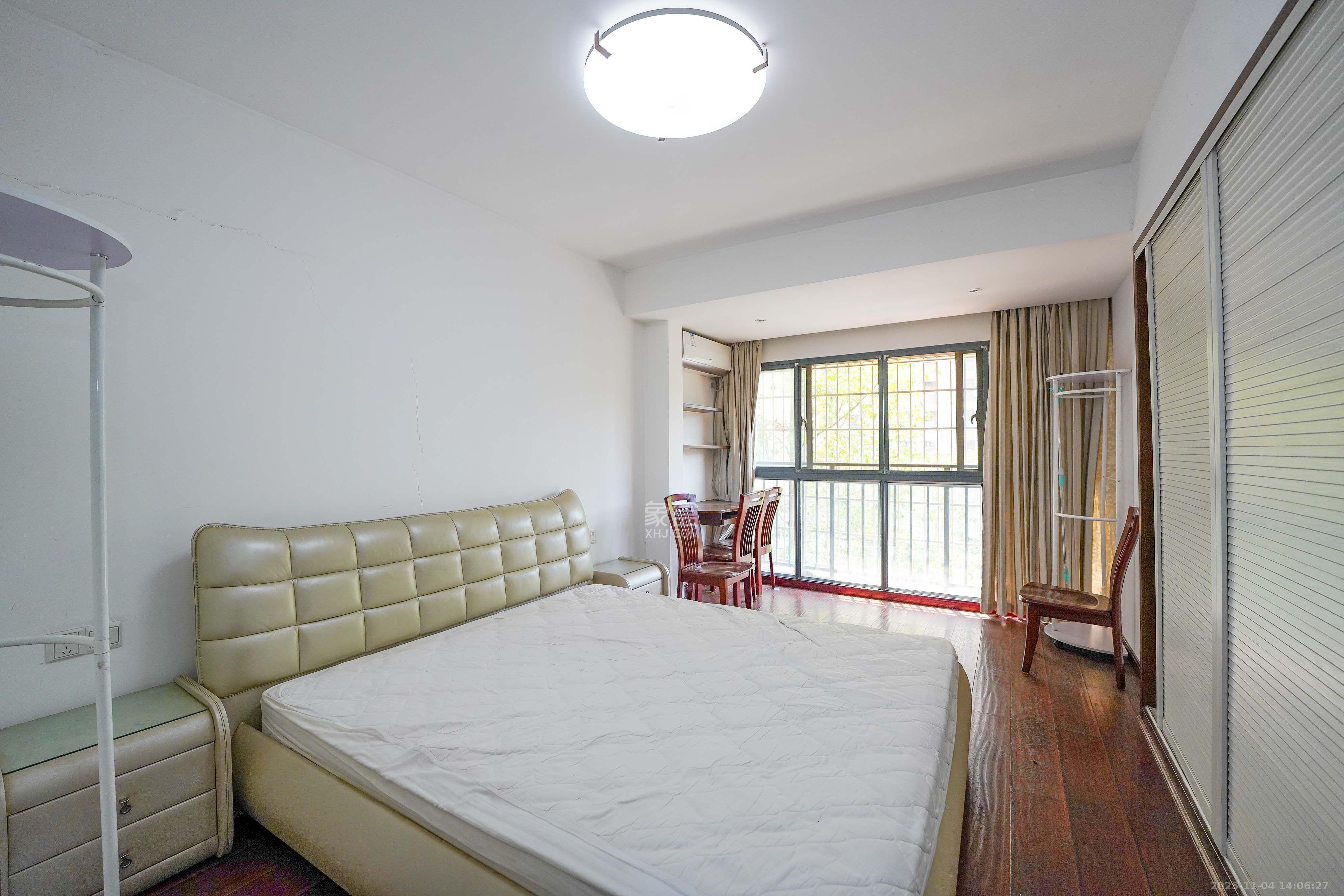 嘉华城（一期）  3室2厅2卫    2500.0元/月室内图