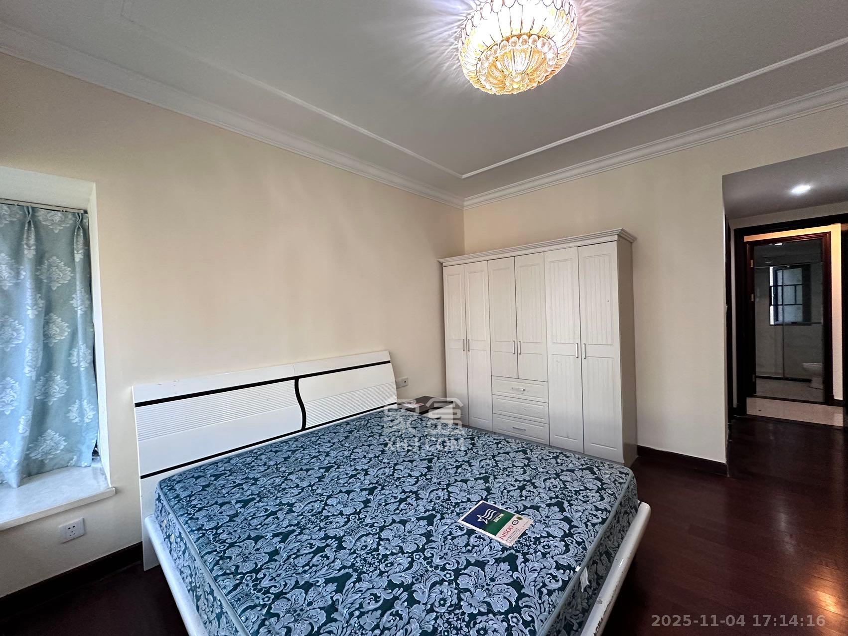 恒大雅苑  3室2厅1卫    2500.0元/月室内图