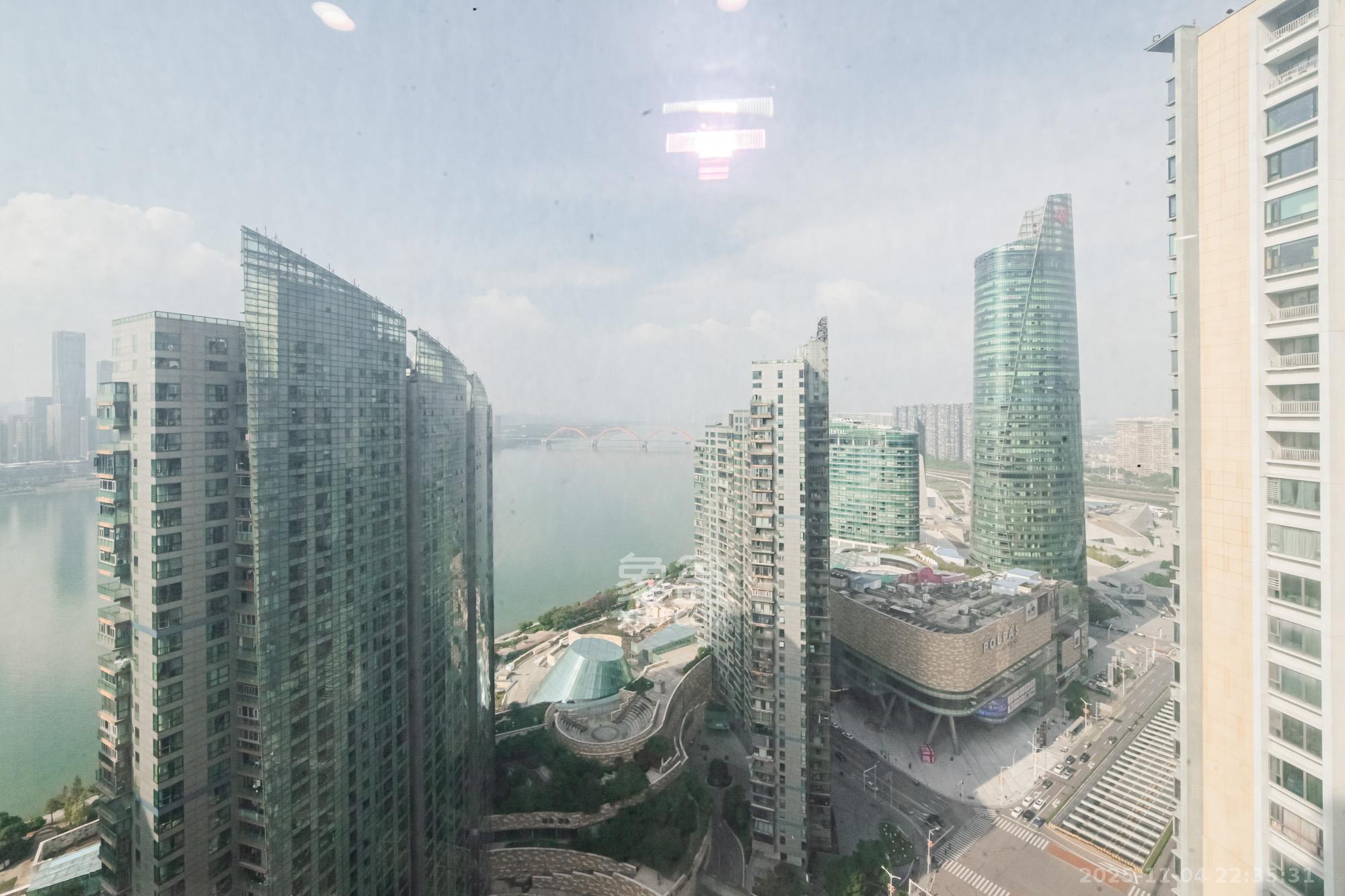 北辰三角洲D2区  4室2厅1卫    185.0万其他