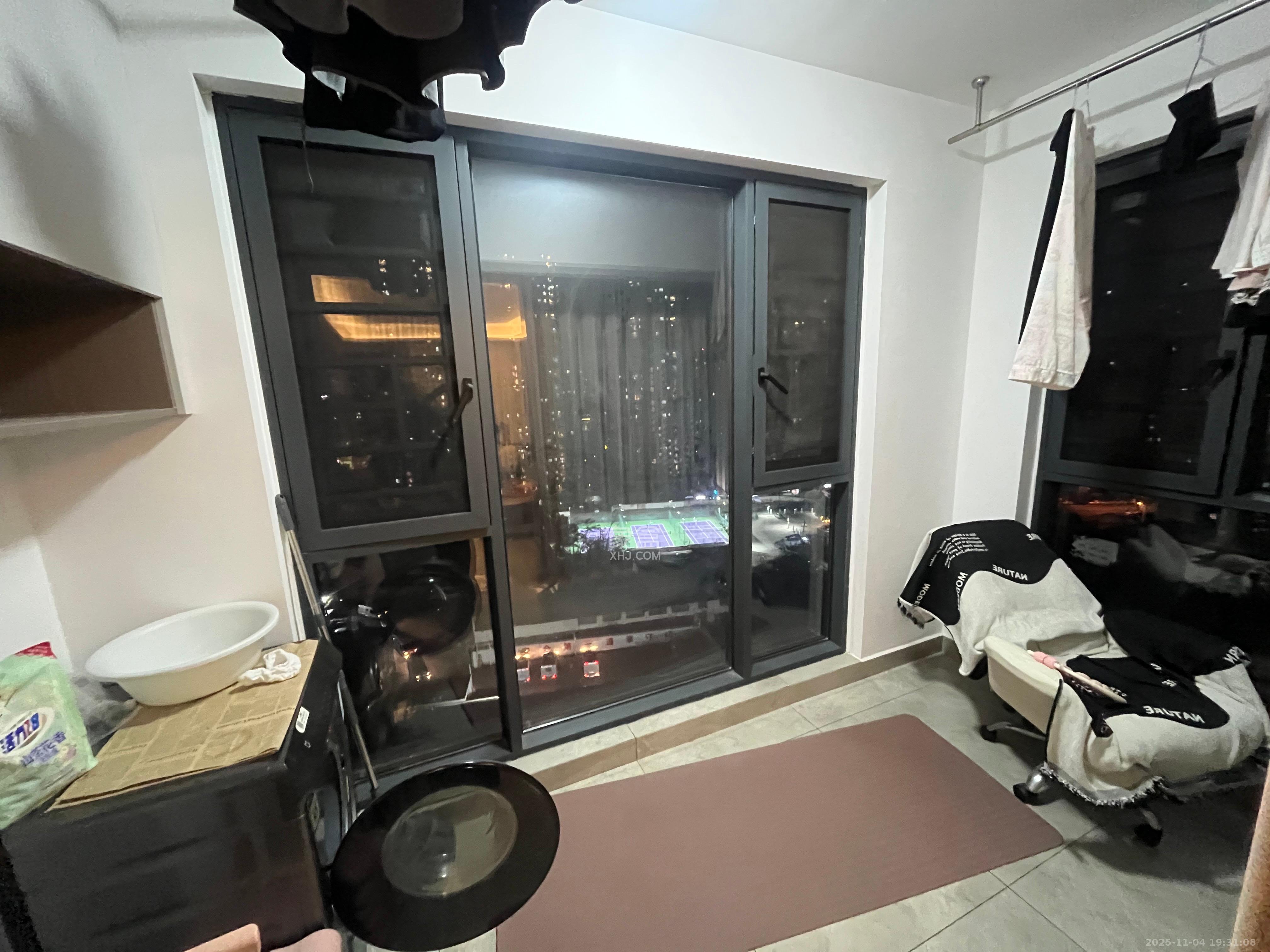 臻园  3室2厅2卫    3800.0元/月室内图