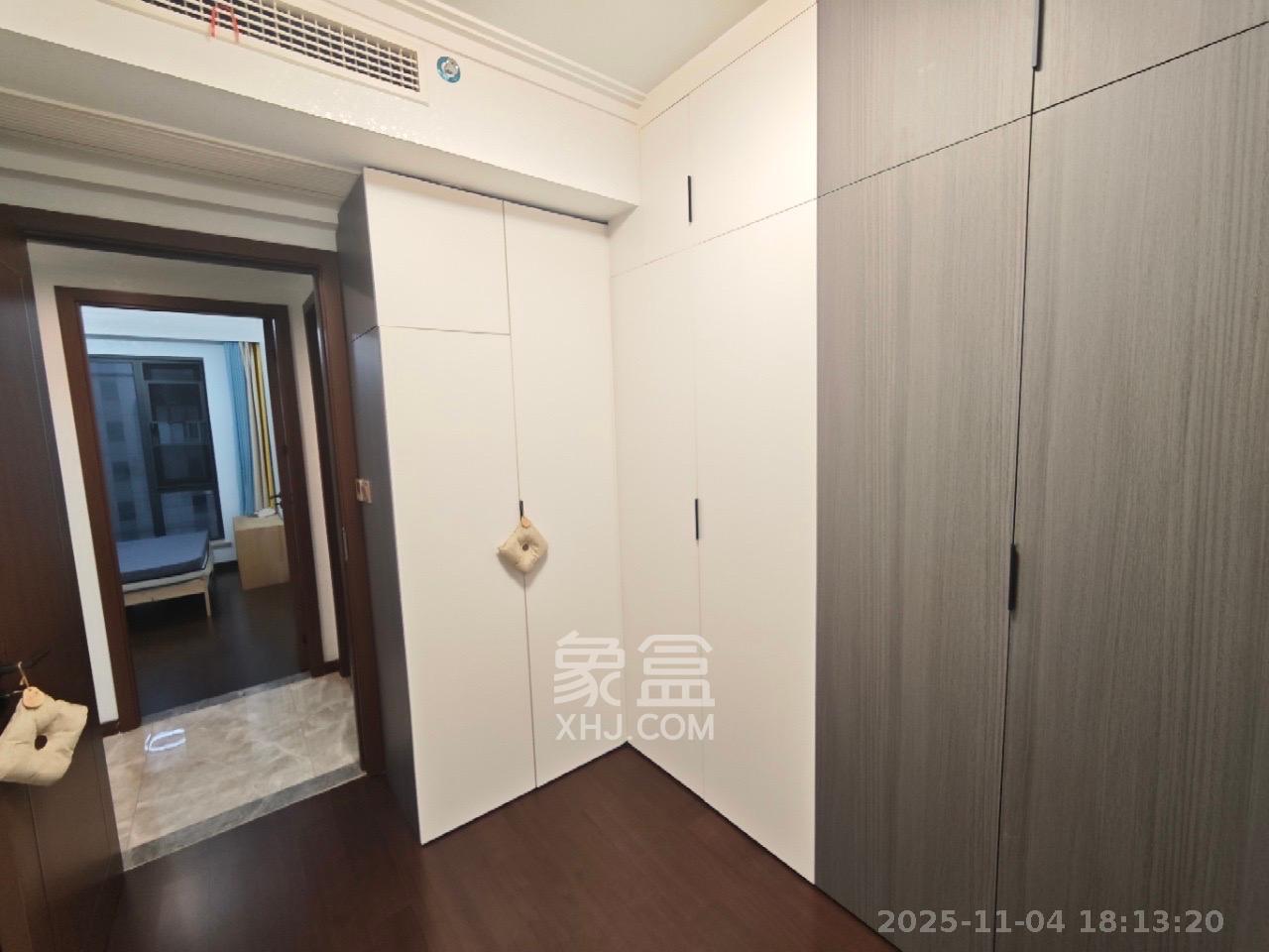 绿地长沙城际空间站(绿地新里佳苑) 3室2厅2卫 3600.0元/月 绿地长沙城际空间站(绿地新里佳苑) 3室2厅2卫 3600.0元/月室内图