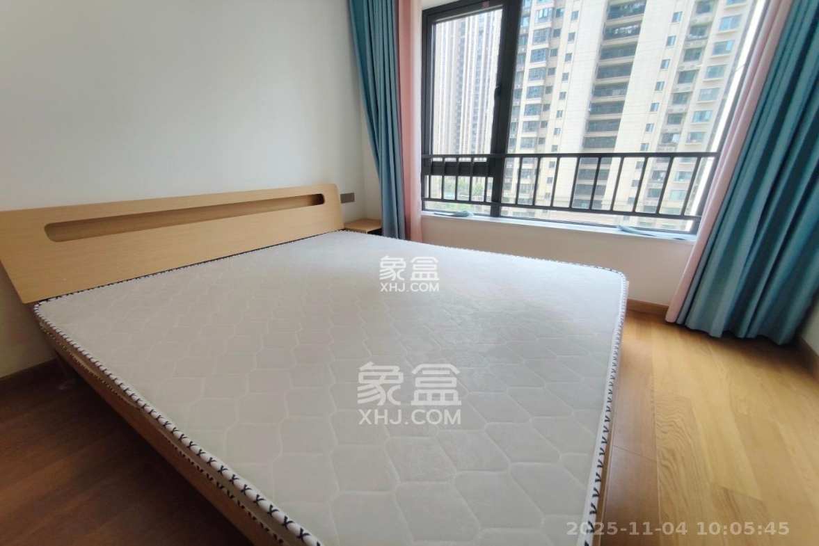 阳光城尚东湾青柠园 3室2厅1卫 2300.0元/月 阳光城尚东湾青柠园 3室2厅1卫 2300.0元/月室内图