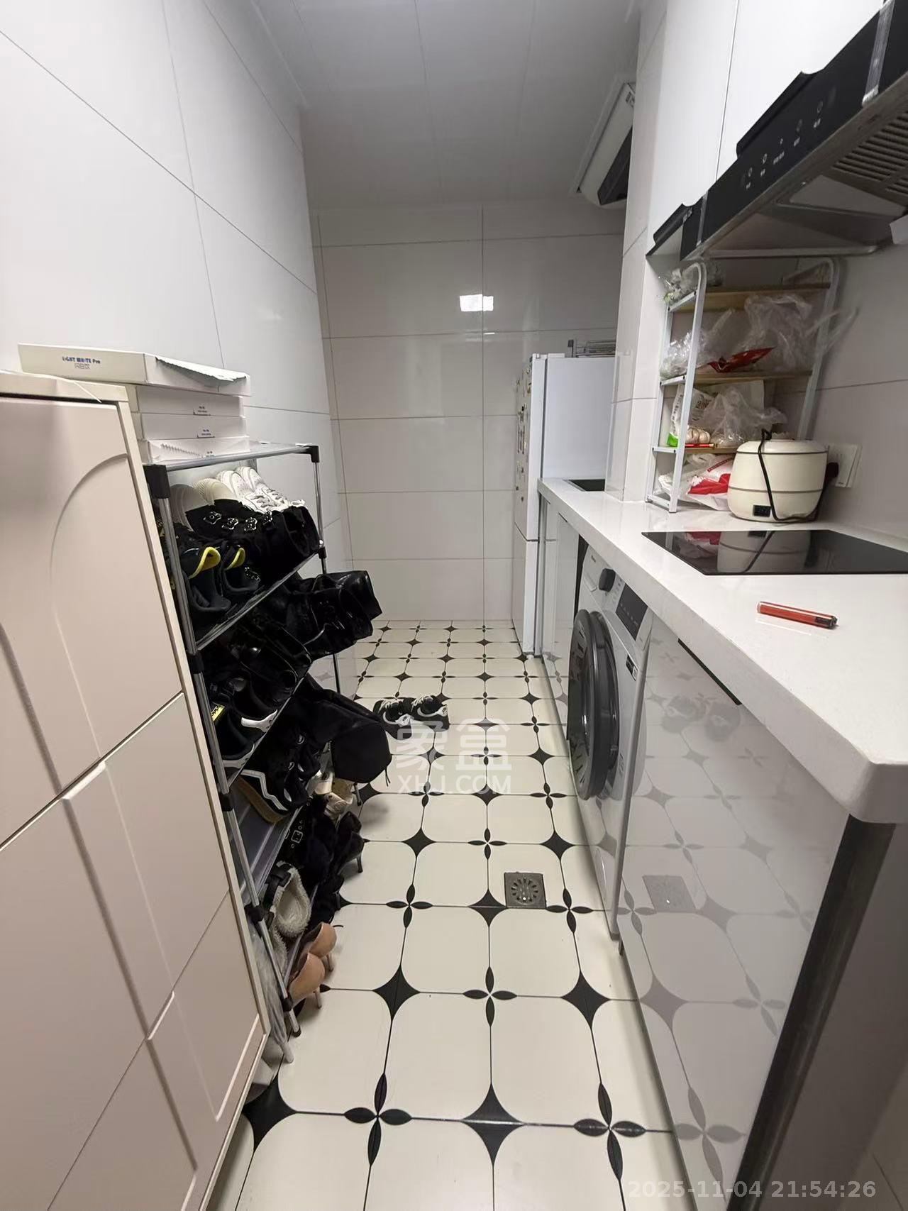 凯通国际城(凯通朝庭) 1室1厅1卫 2100.0元/月 凯通国际城(凯通朝庭) 1室1厅1卫 2100.0元/月室内图