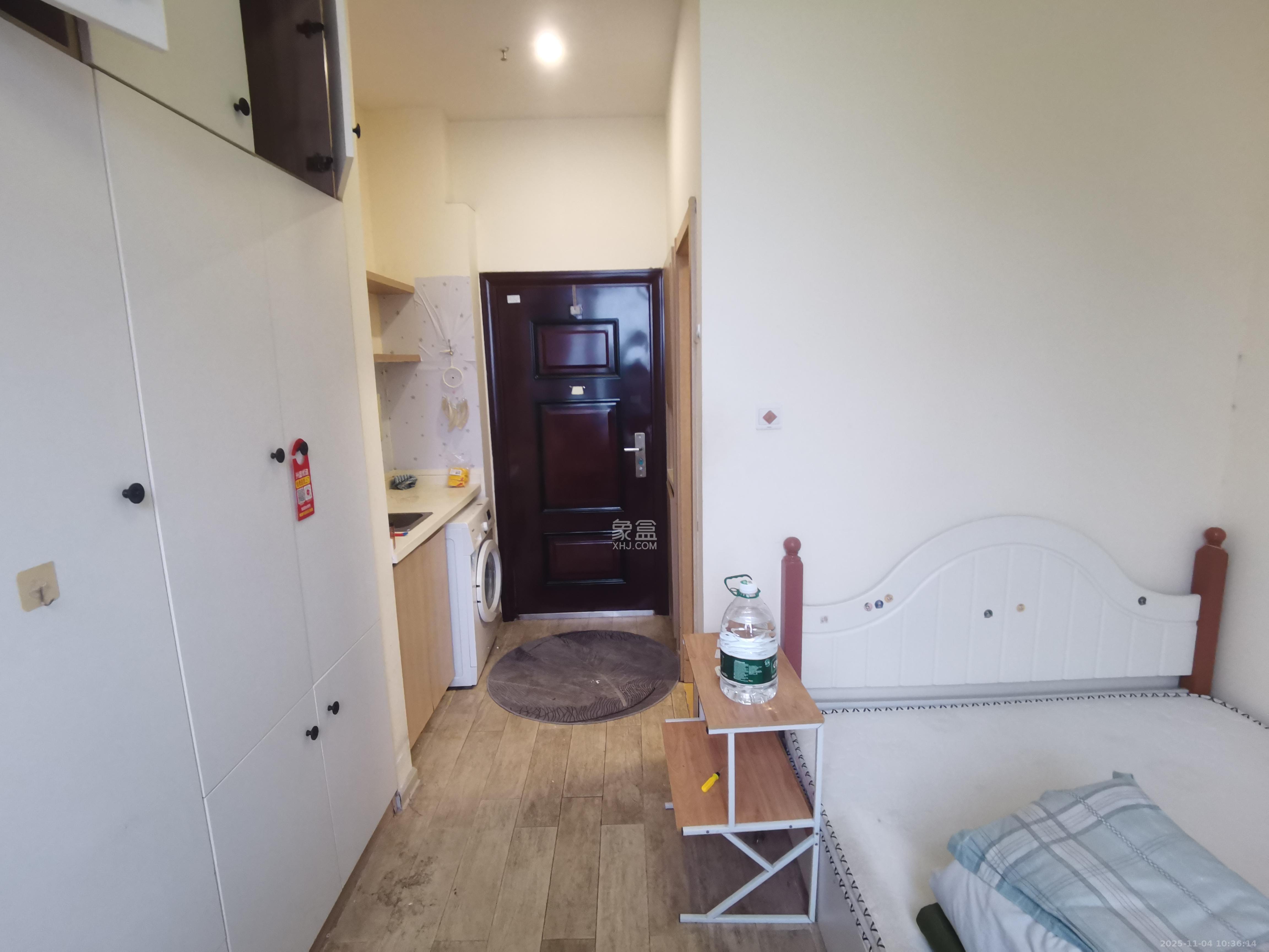 兰亭湾畔  1室1厅1卫    800.0元/月室内图