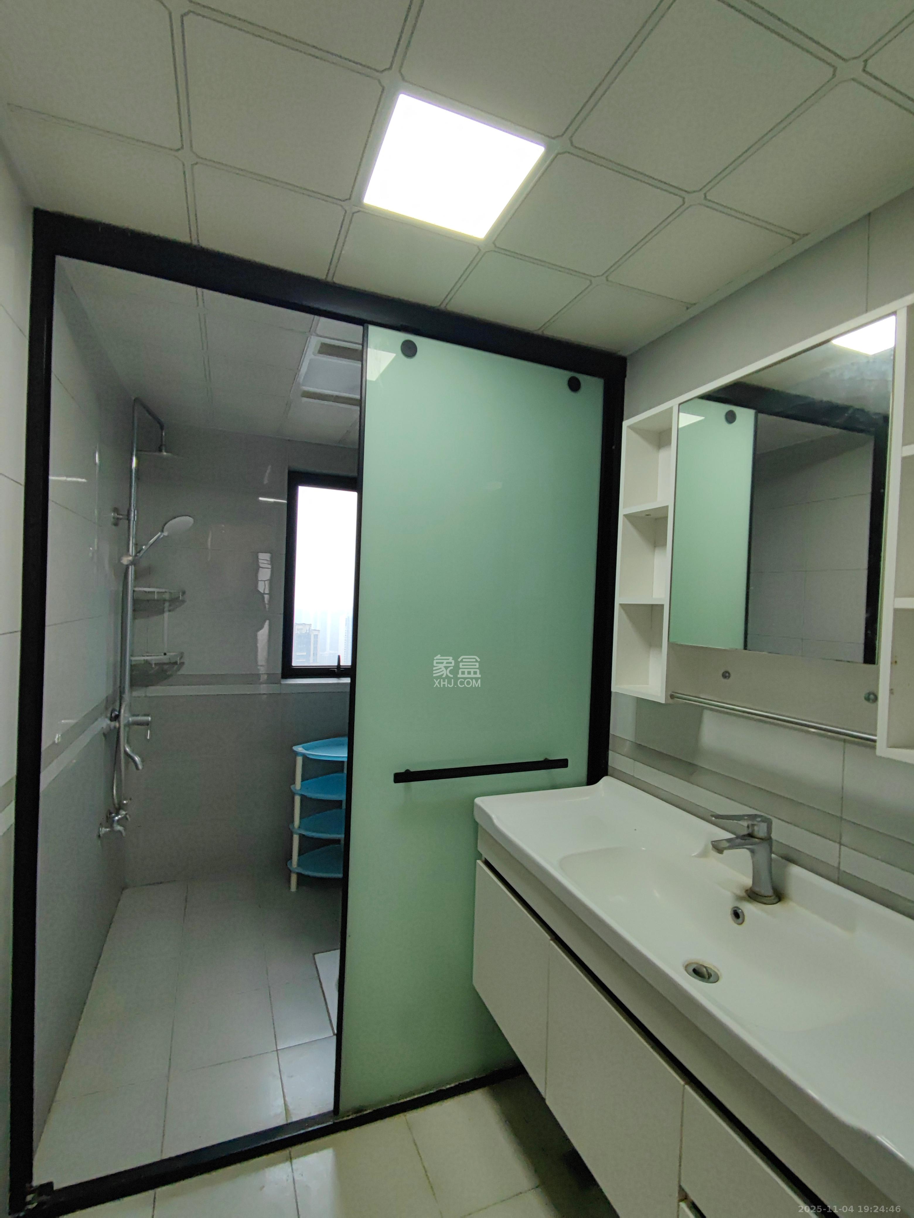 中建梅溪湖中心 3室2厅2卫 3400.0元/月 中建梅溪湖中心 3室2厅2卫 3400.0元/月室内图