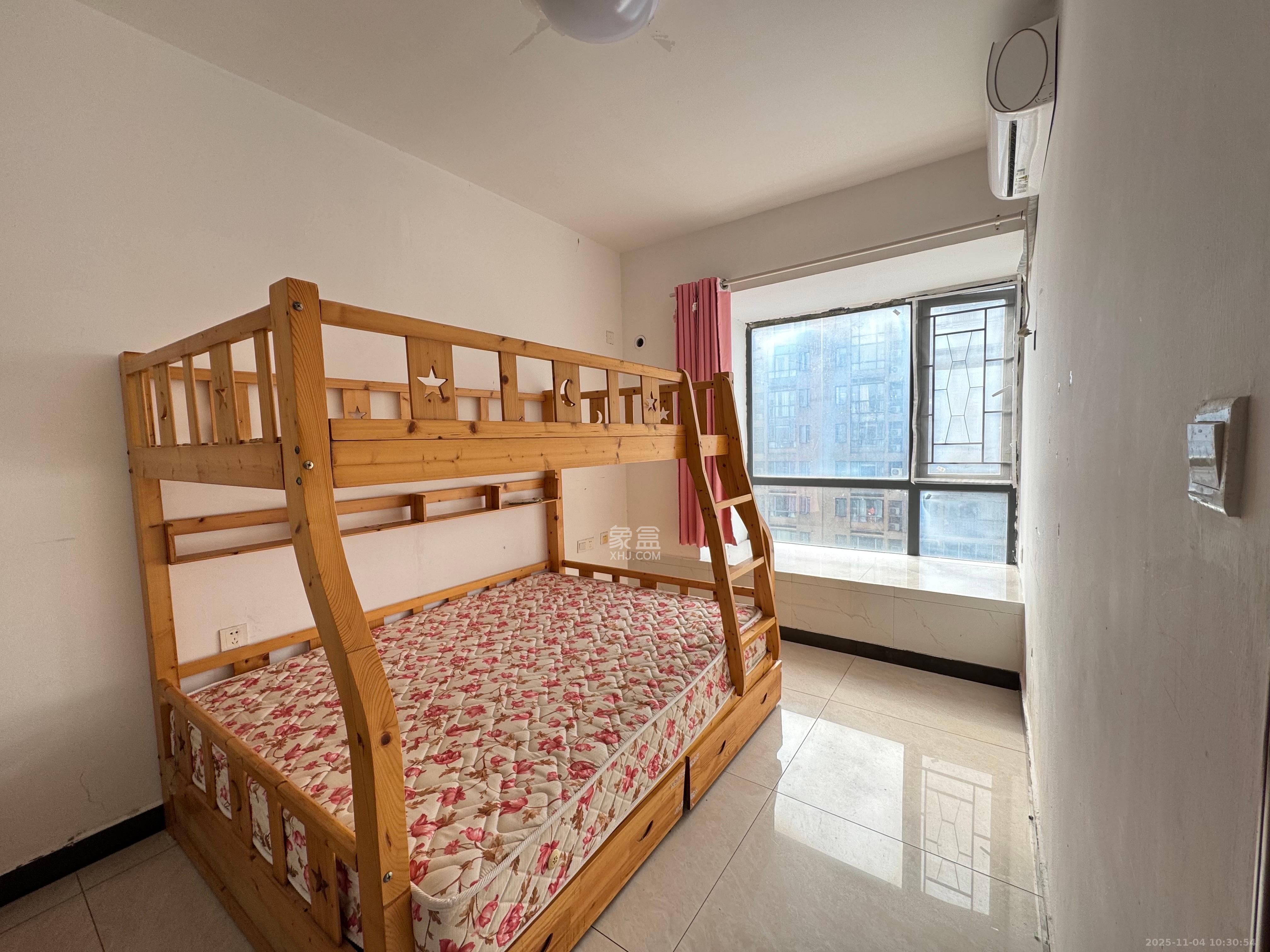 万博汇 2室1厅1卫 2700.0元/月 万博汇 2室1厅1卫 2700.0元/月室内图